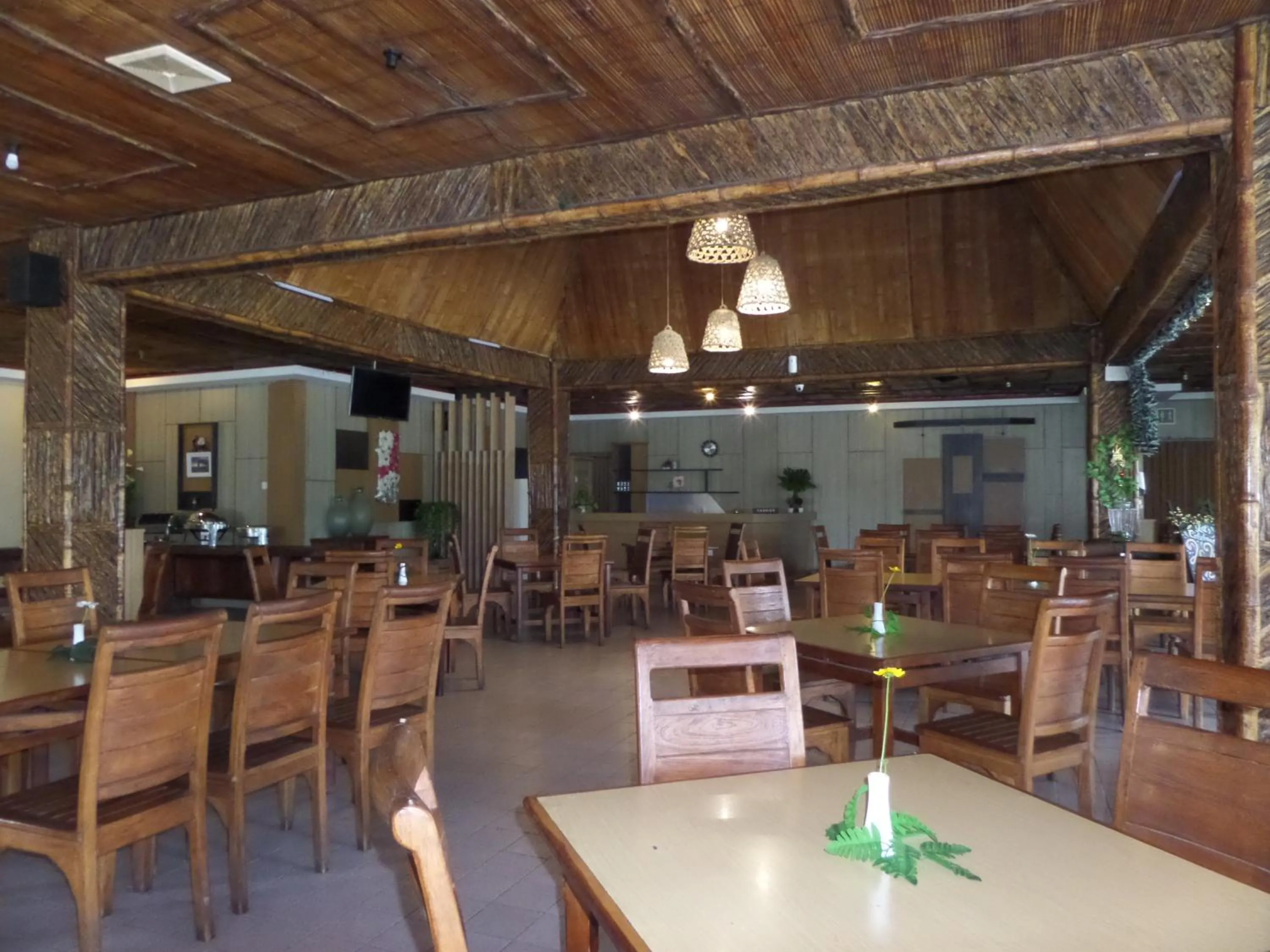 Restaurant/places to eat in Bromo Permai 1