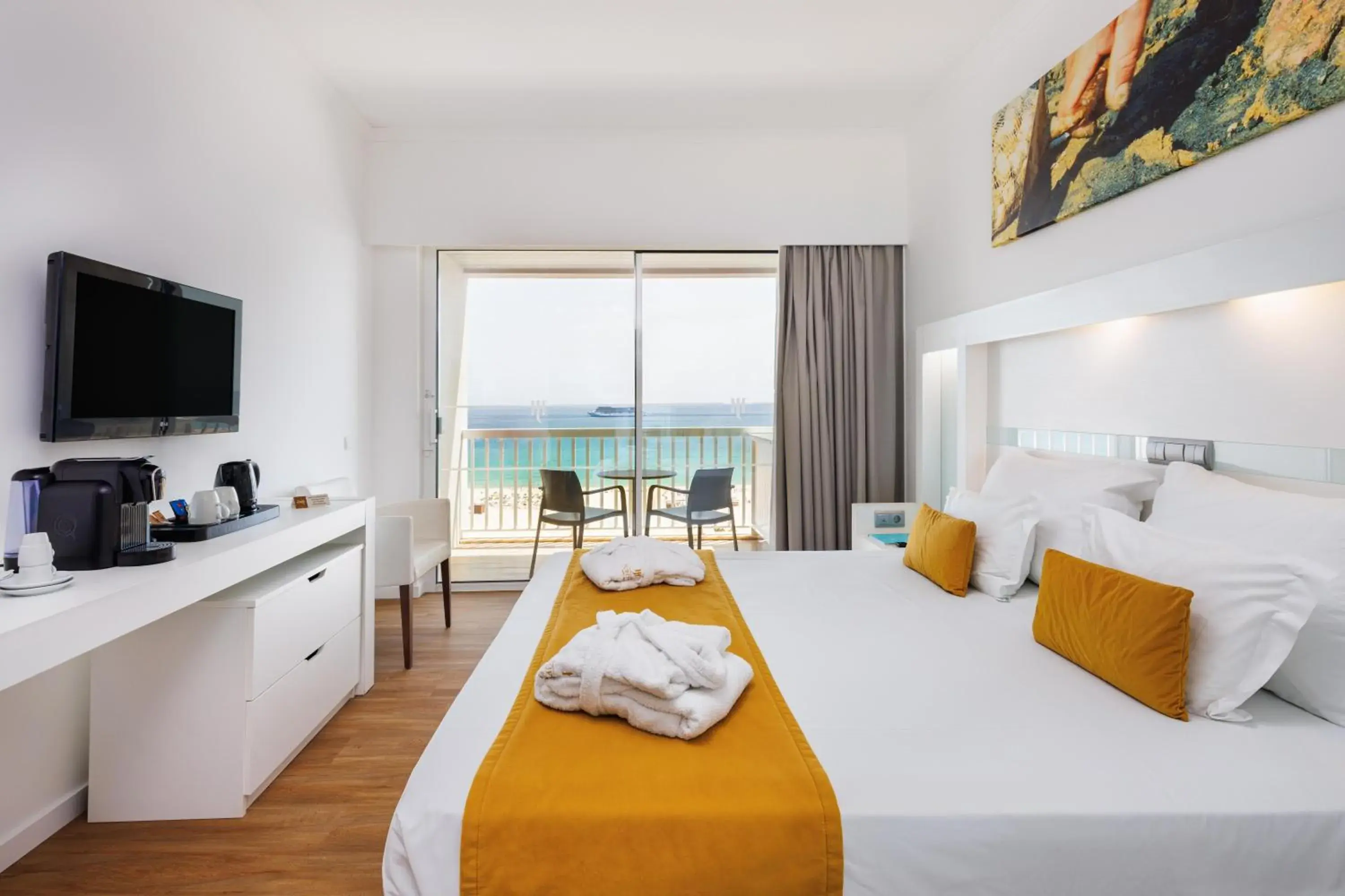 Deluxe Room with Sea View - High Floor in Jupiter Algarve Hotel - Beach & Spa Deluxe Room with Sea View - High Floor in Jupiter Algarve Hotel - Beach & Spa