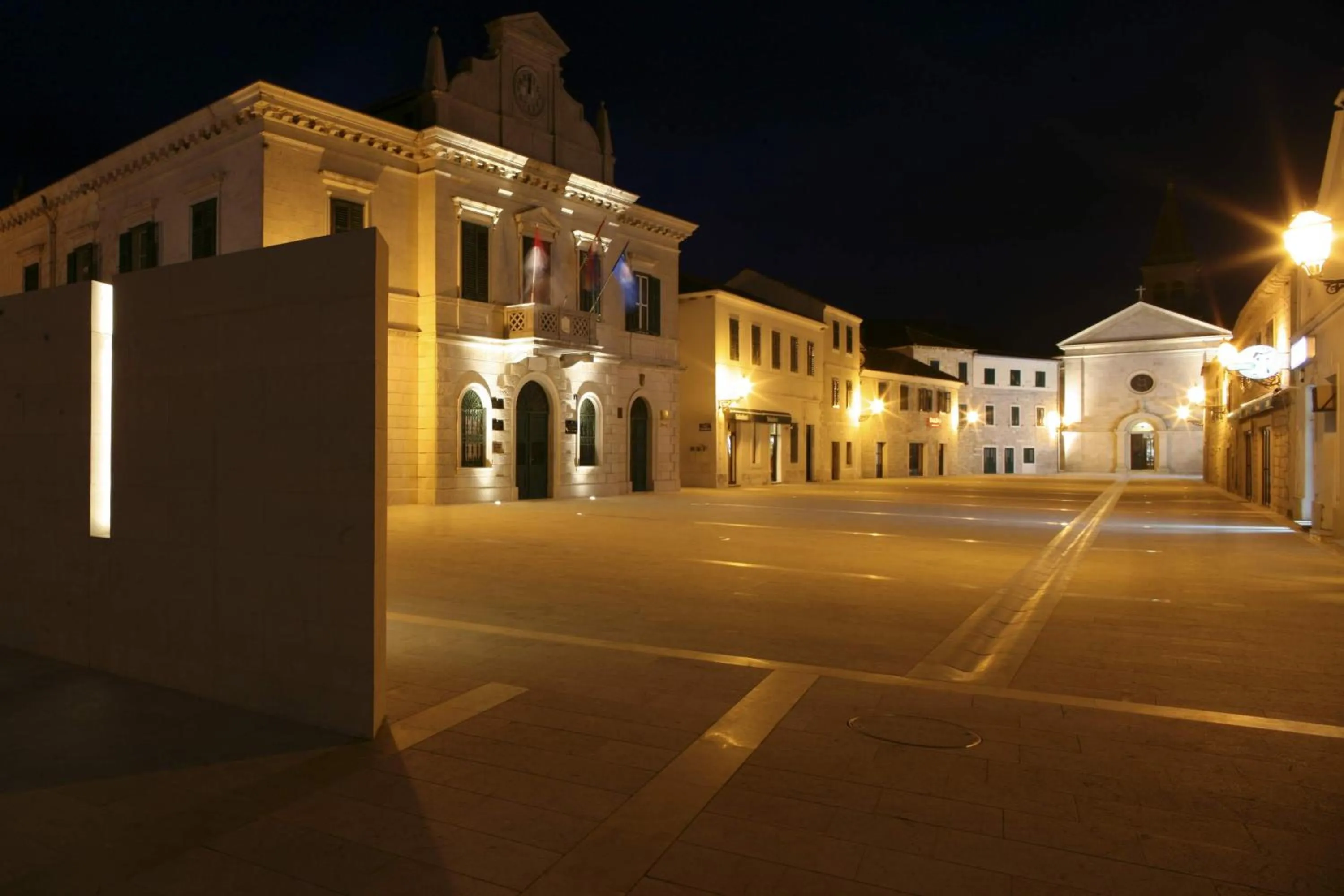 Nearby landmark in Hotel Merlot