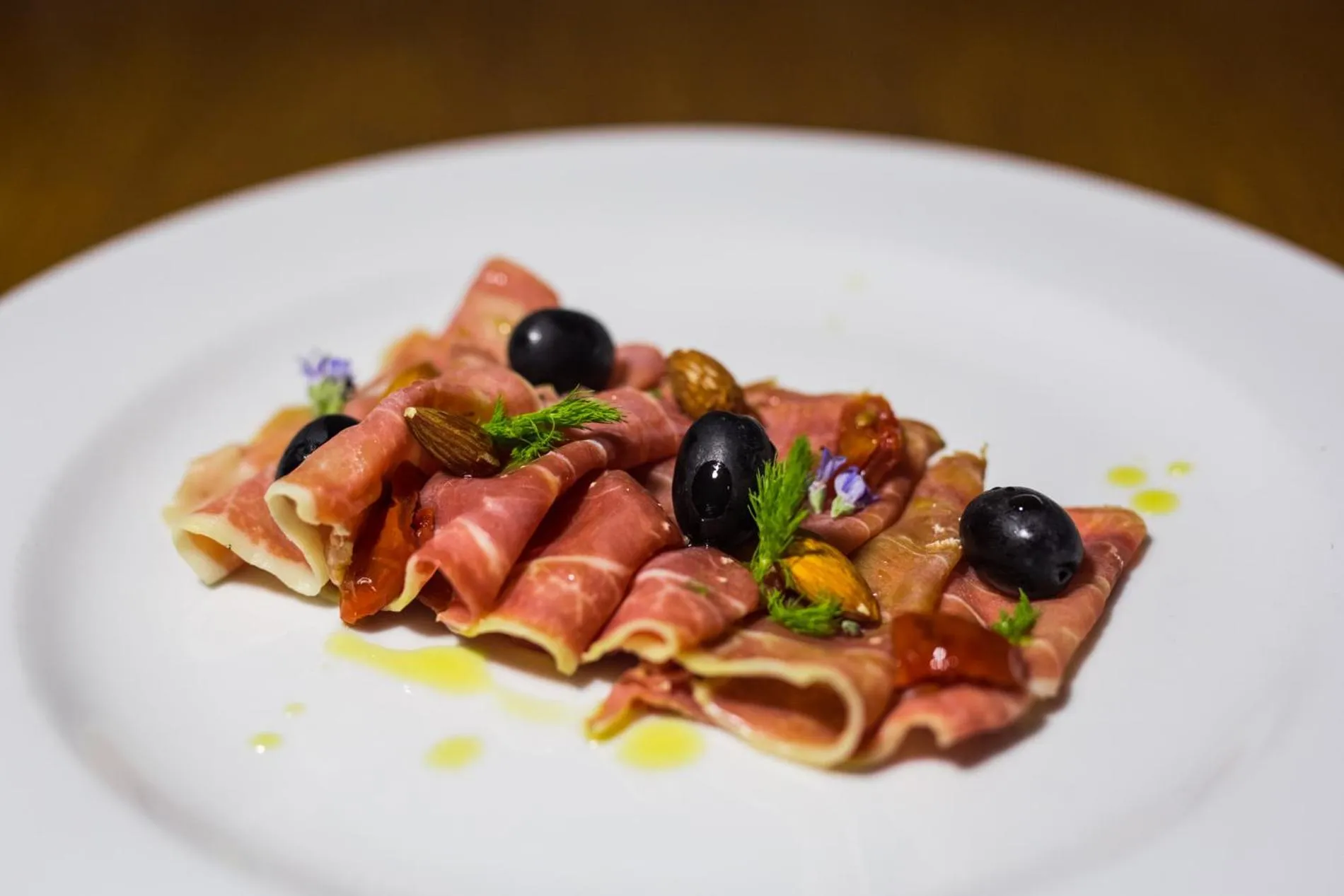 Restaurant/places to eat in Hotel Merlot