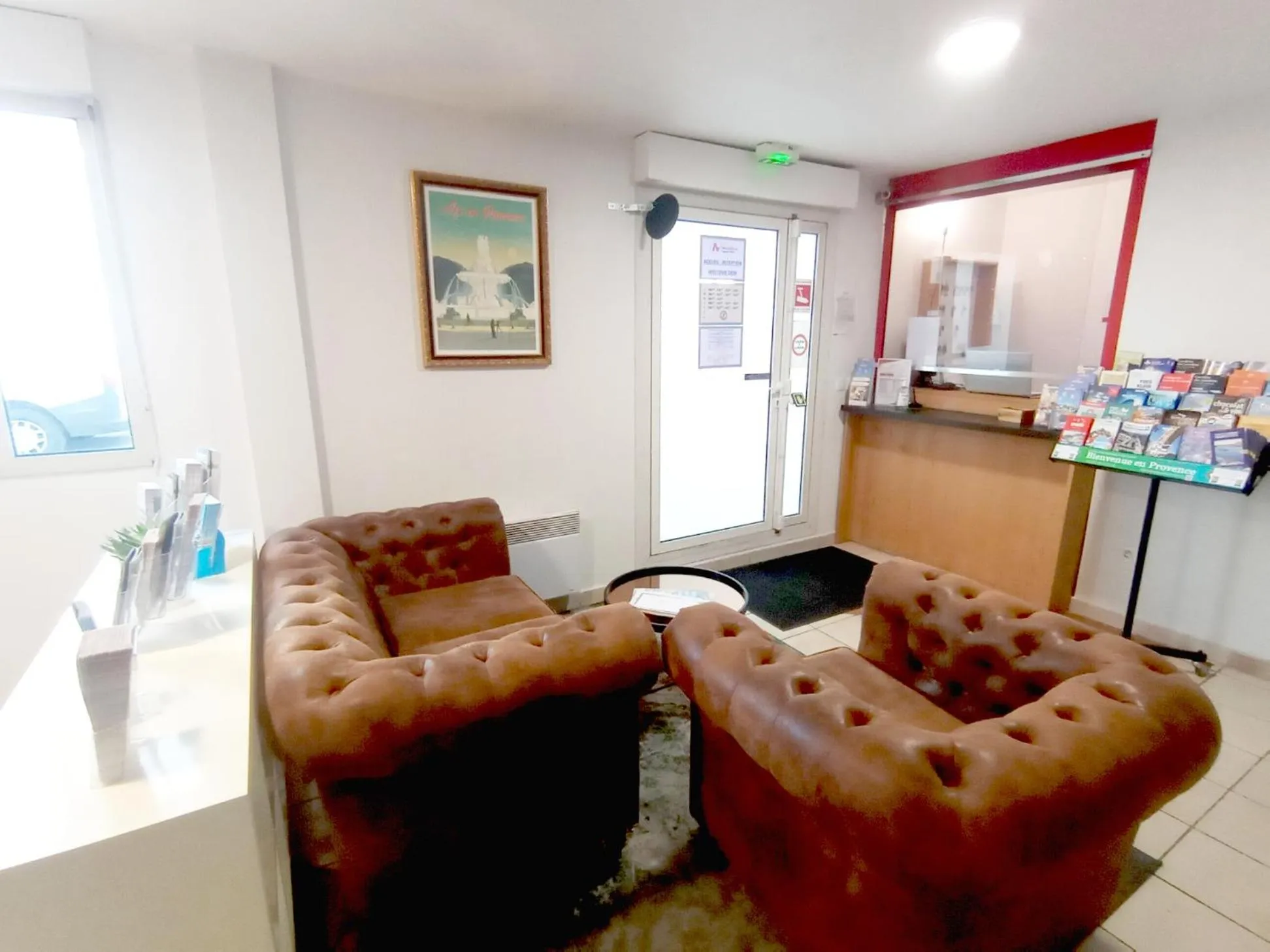 Property building in City Résidence Avignon