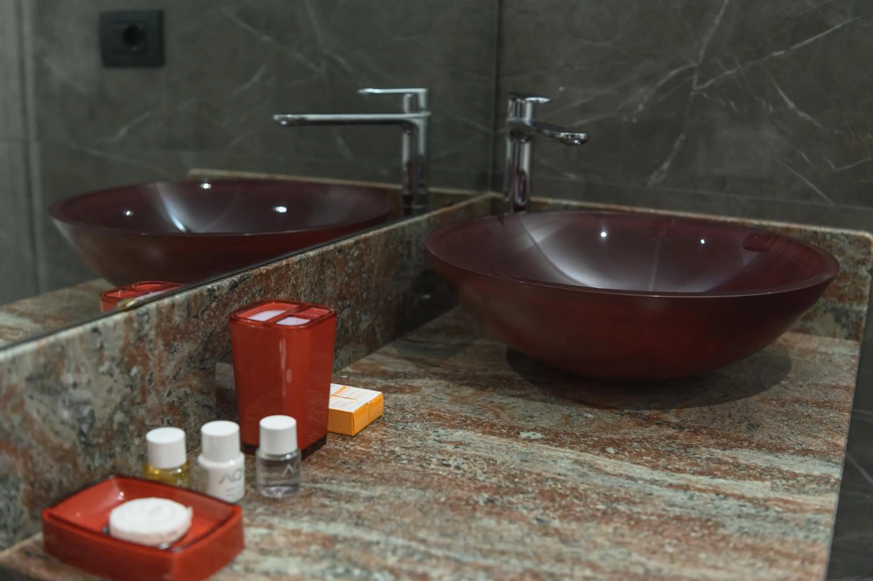 Bathroom in Hotel CineApollo - Ogni camera un film!