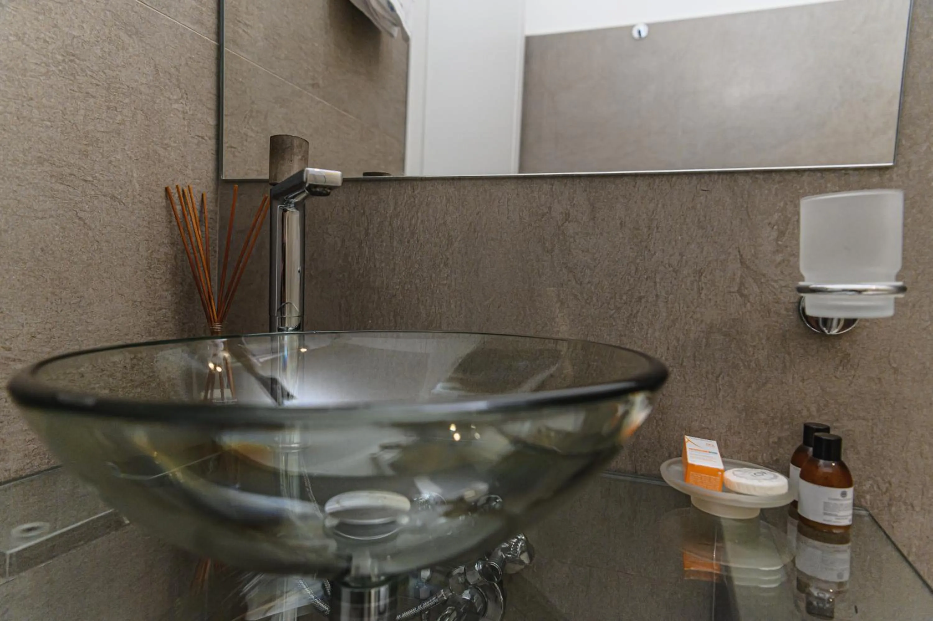 Bathroom in Hotel CineApollo - Ogni camera un film!