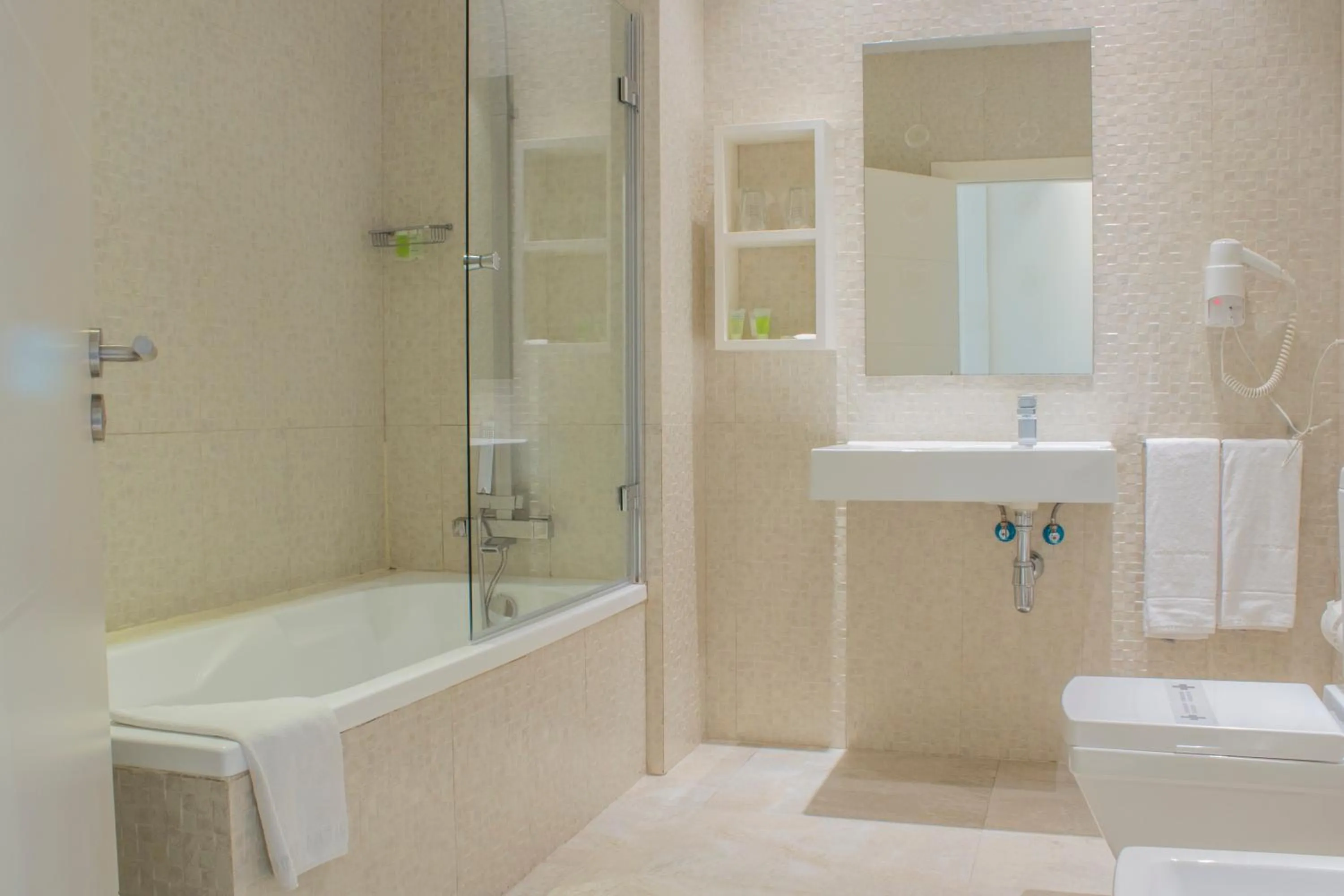 Toilet in Hotel Atlántico