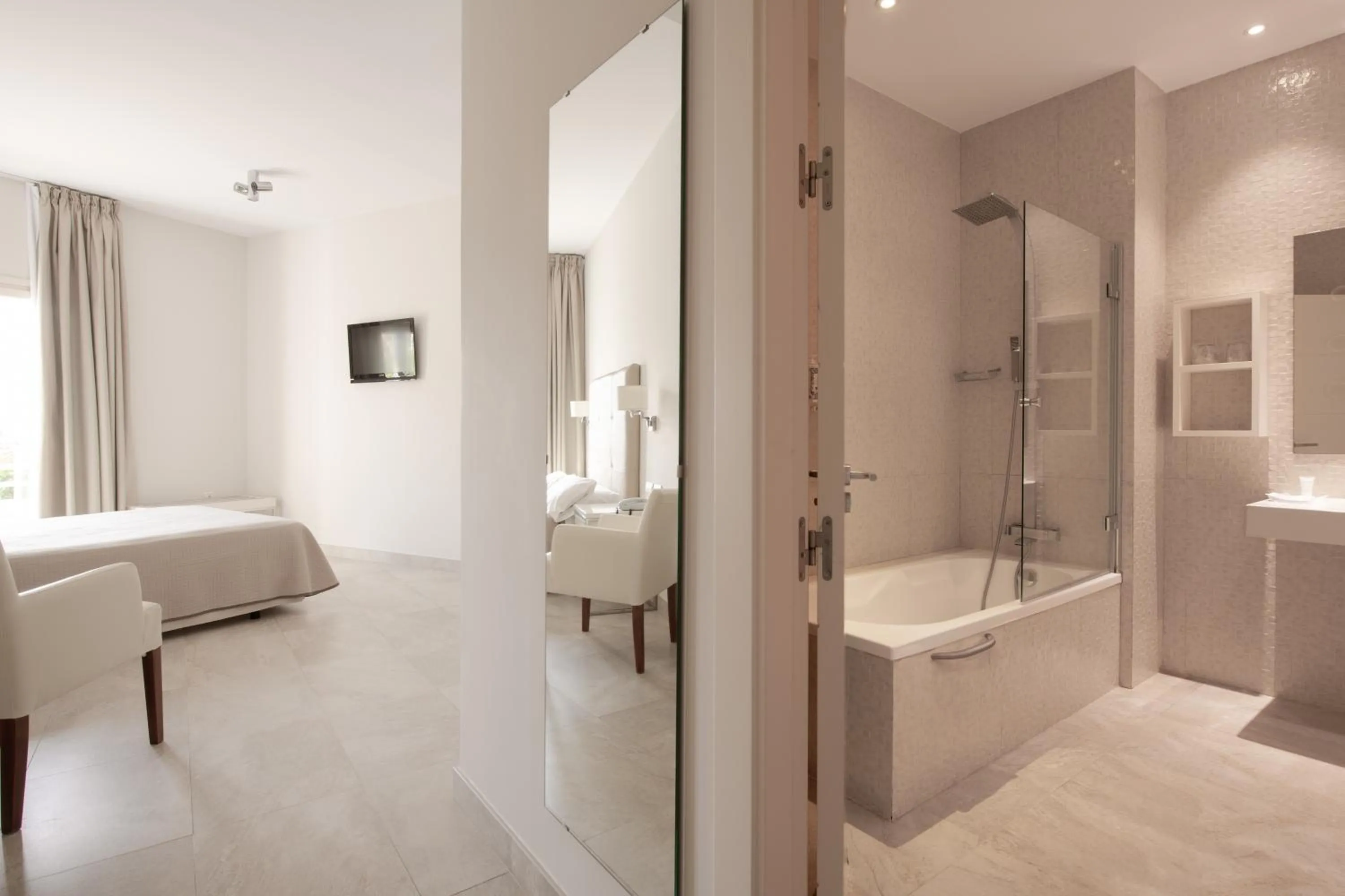 Bed in Hotel Atlántico