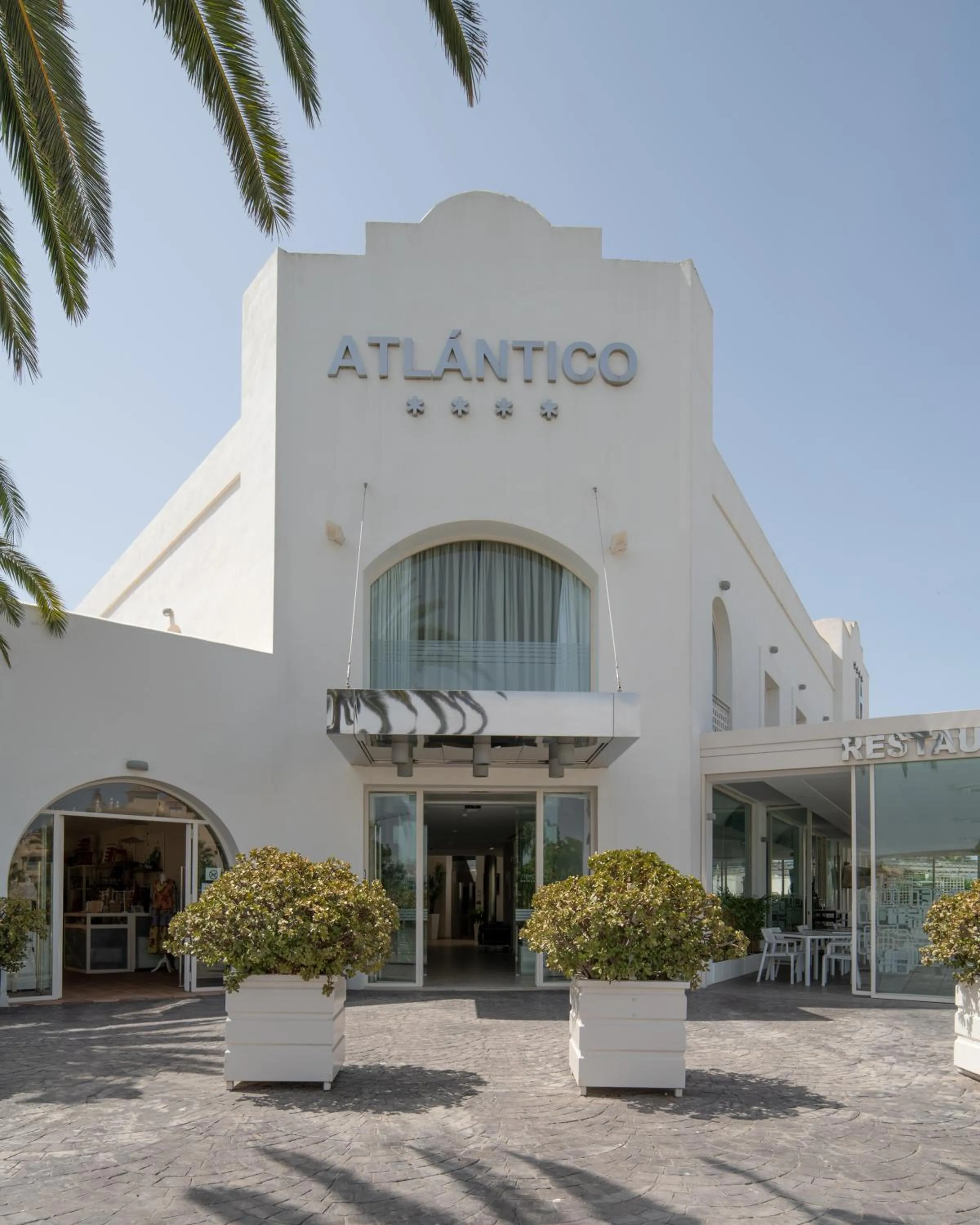 Restaurant/places to eat in Hotel Atlántico