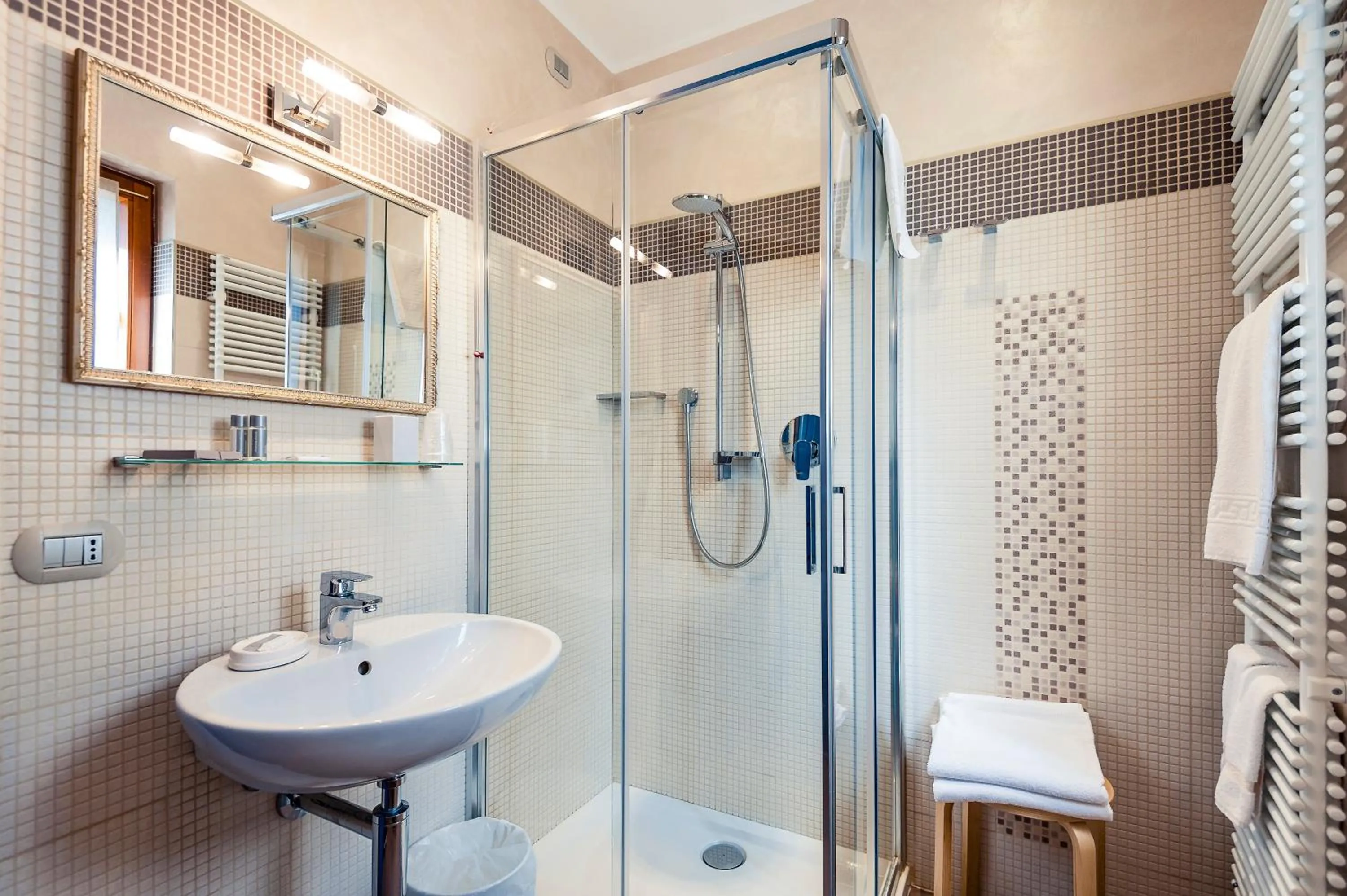 Bathroom in La Grotta Hotel