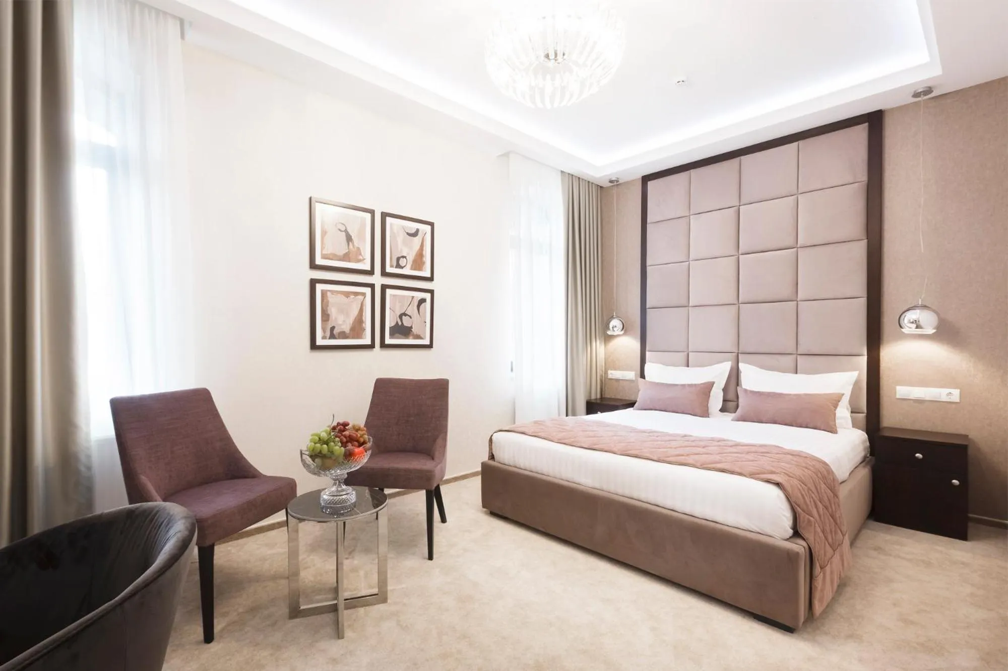 TV and multimedia, Bed in Roxen Hotel&Spa