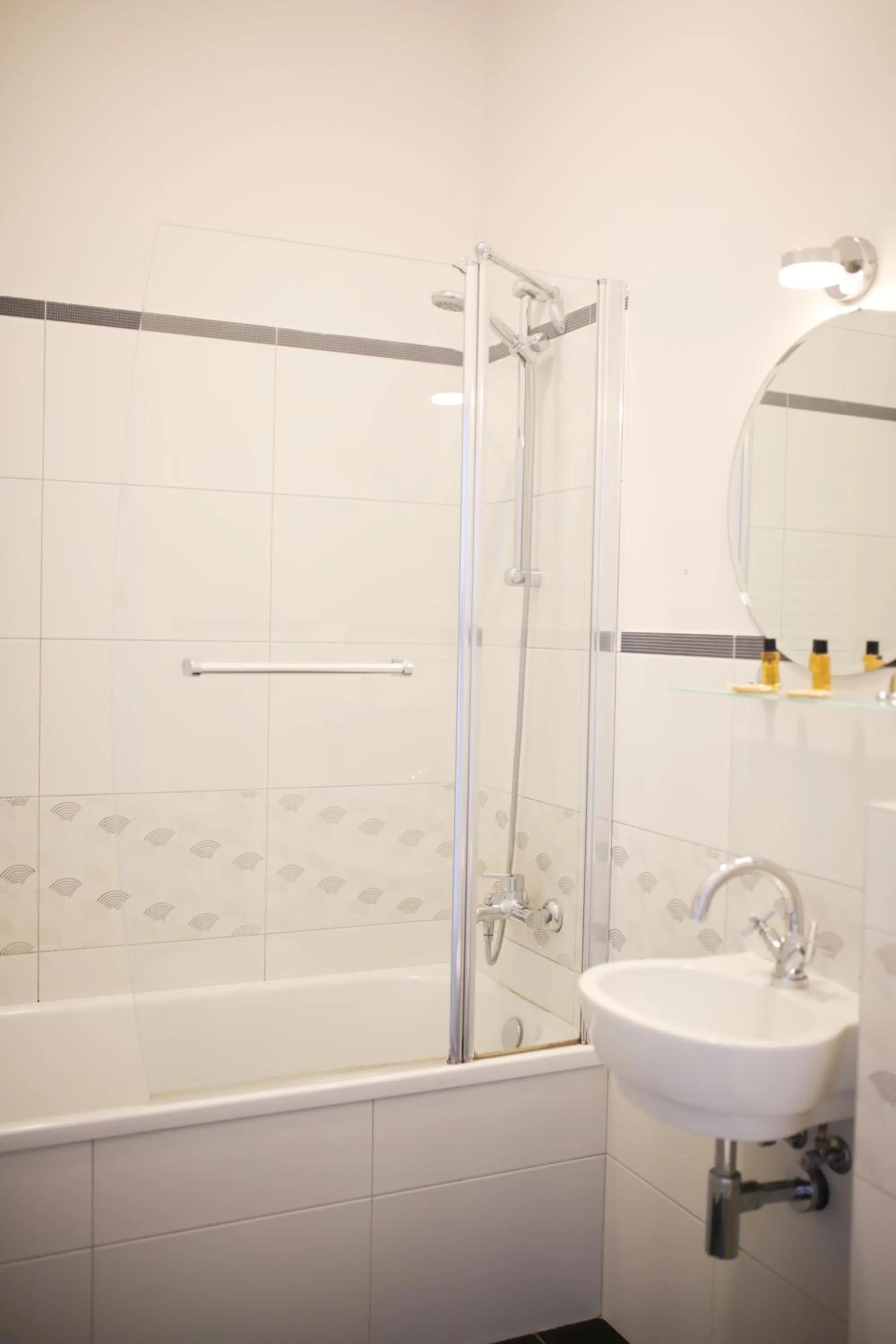 Bathroom in Willa Puck