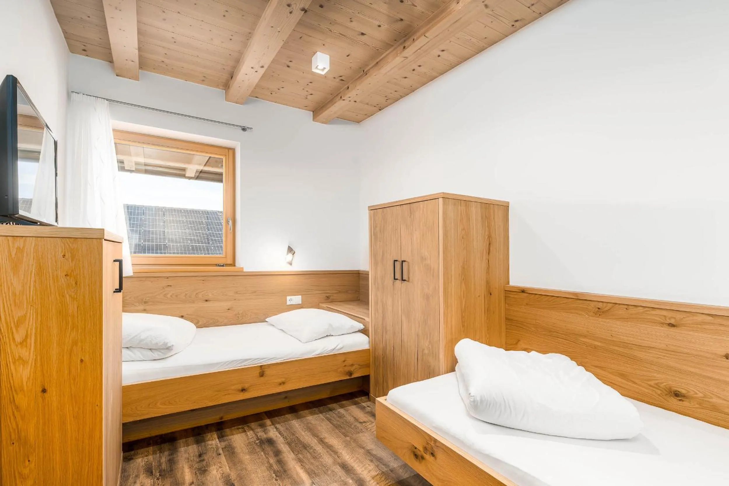 Photo of the whole room, Bed in Hotel Pfeiferhof