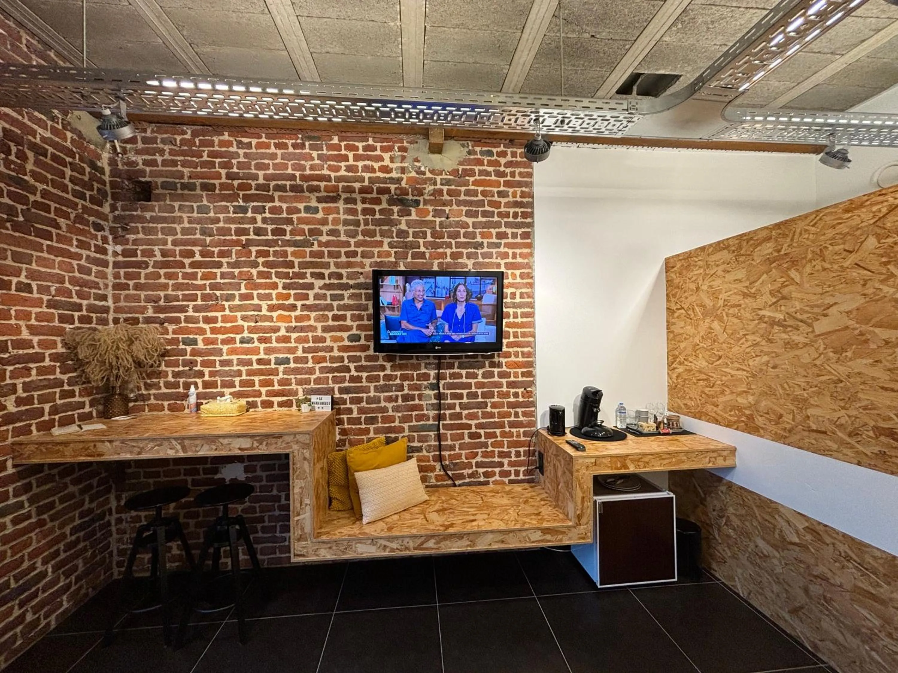 TV and multimedia in La Maraudeuse