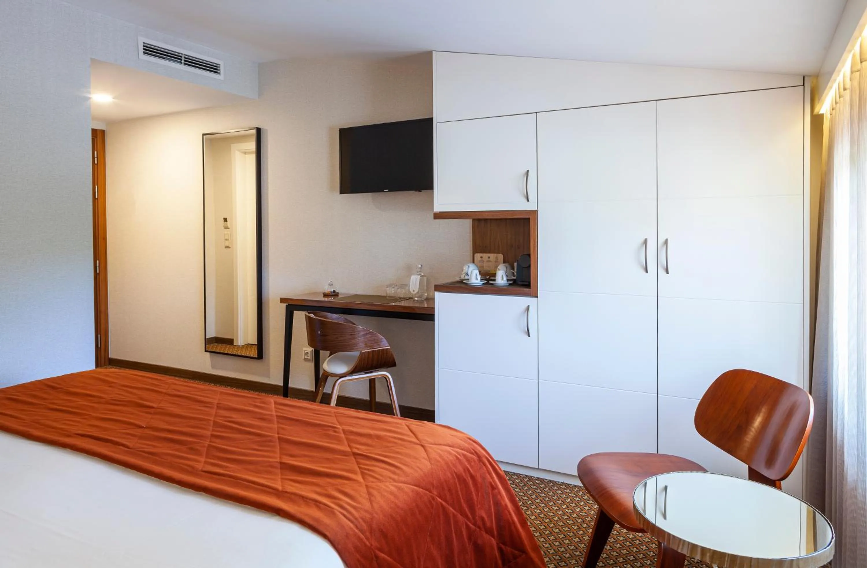 Bedroom, Bed in Hotel Lis Batalha