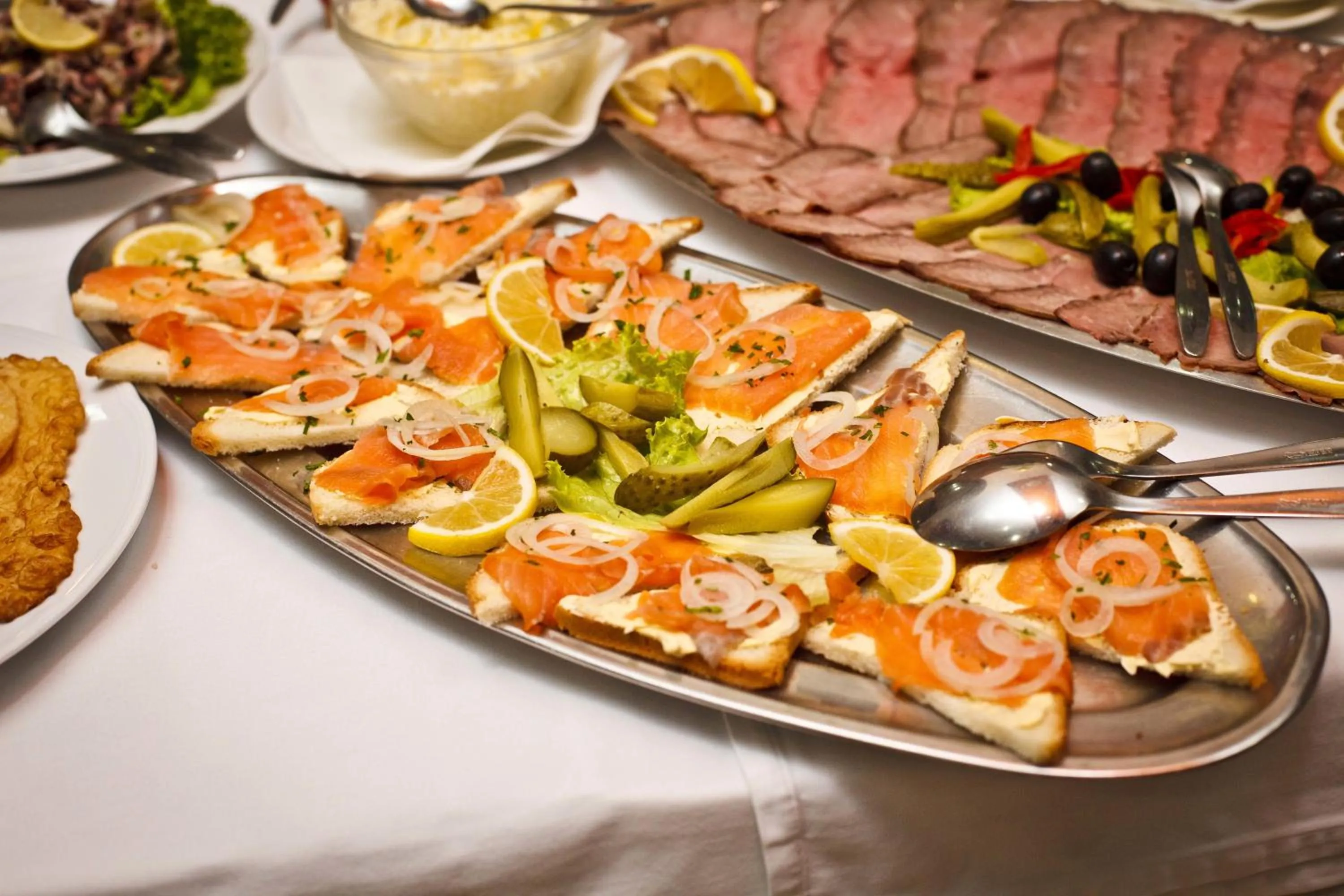 Food and drinks in Hotel Narona