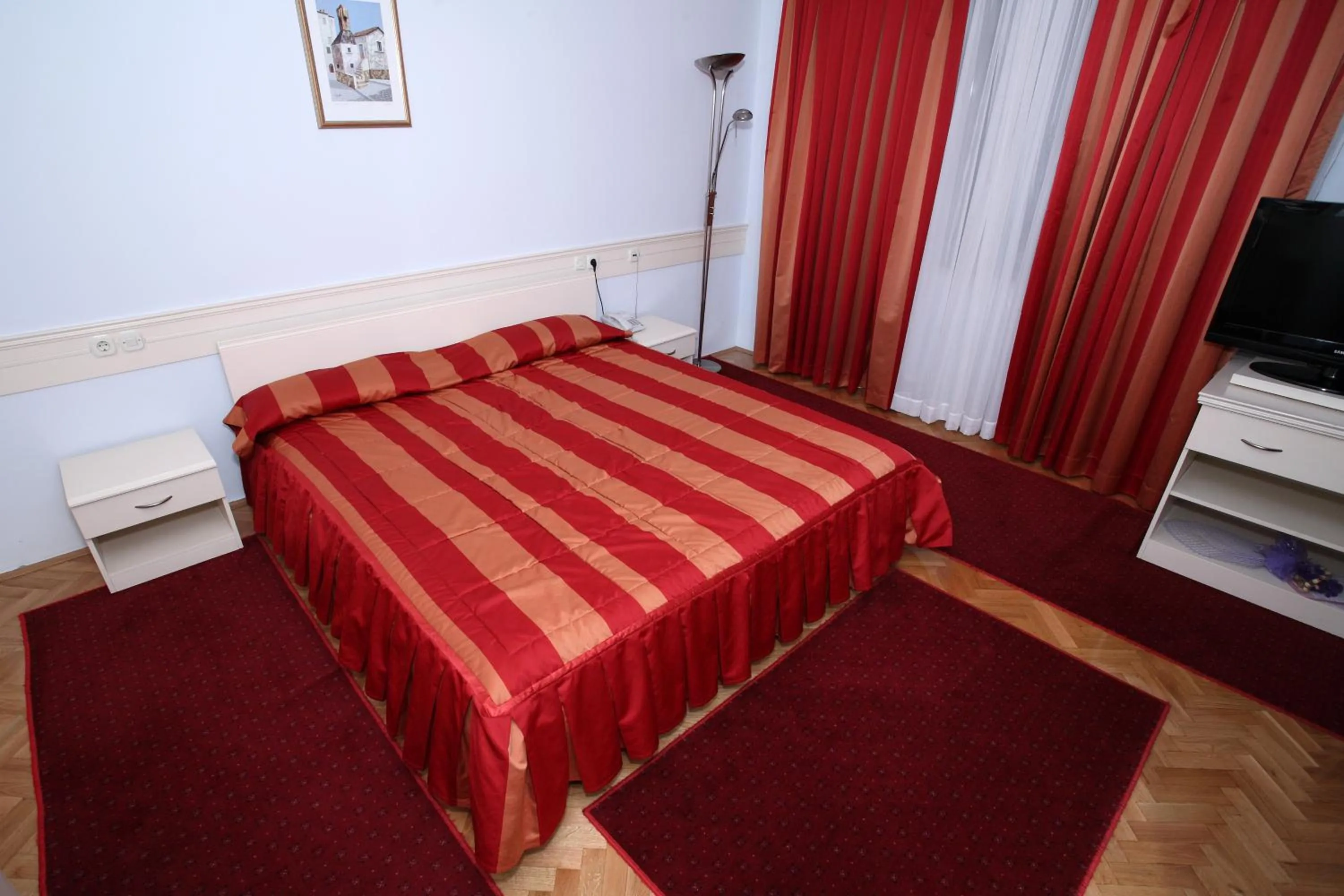 Shower in Hotel Narona