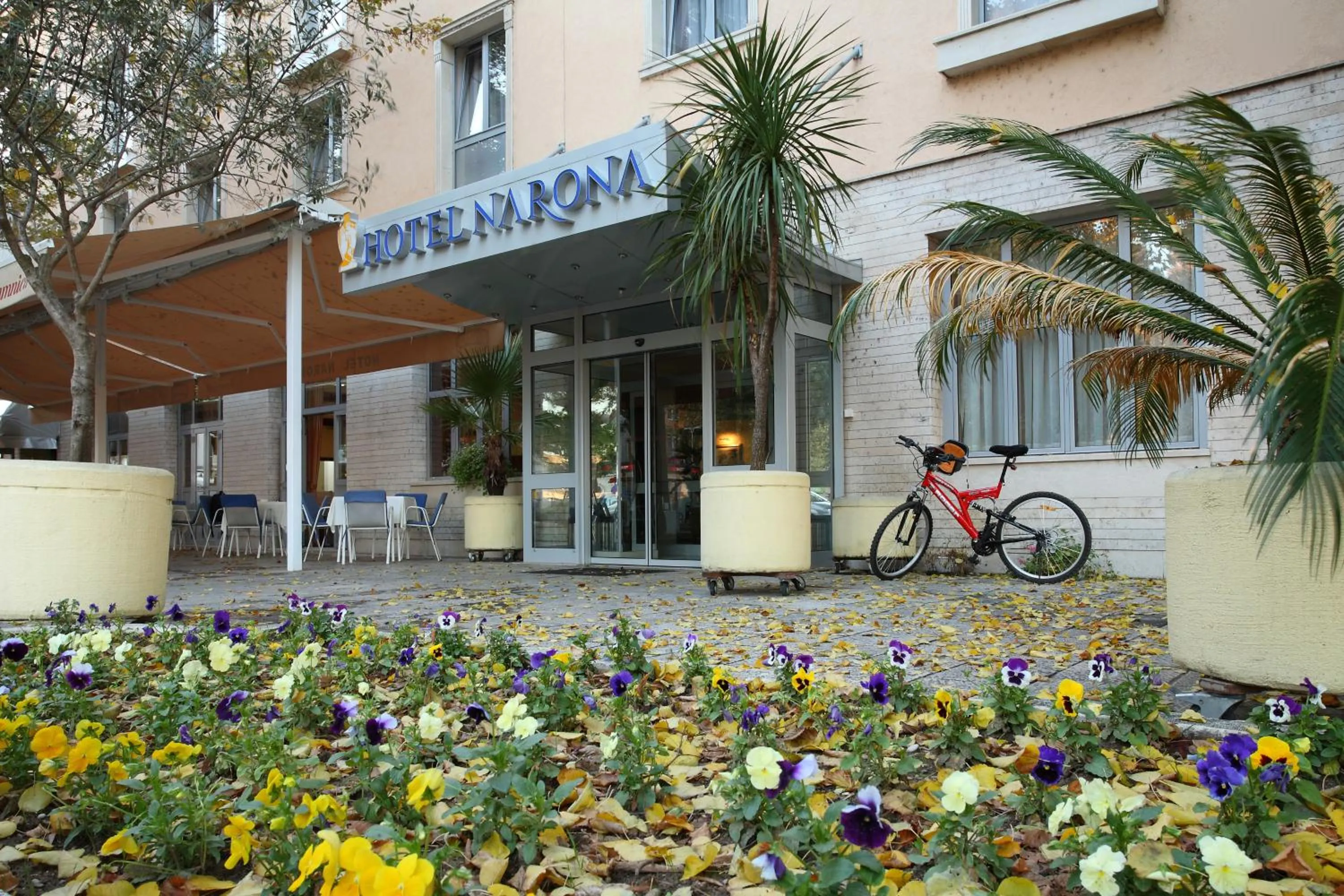 Facade/entrance in Hotel Narona