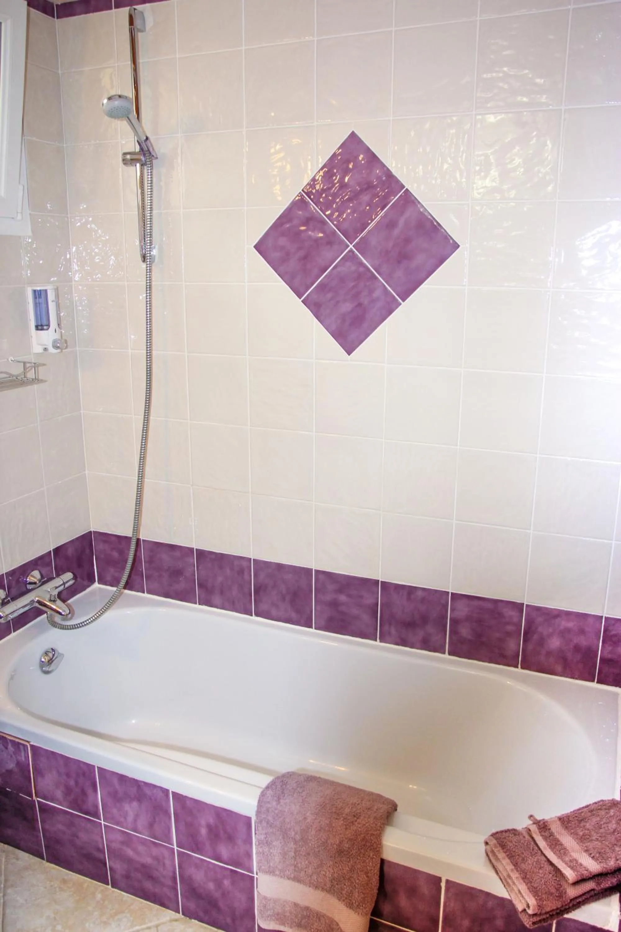 Bath in Chambres d'Hôtes Carpe Diem