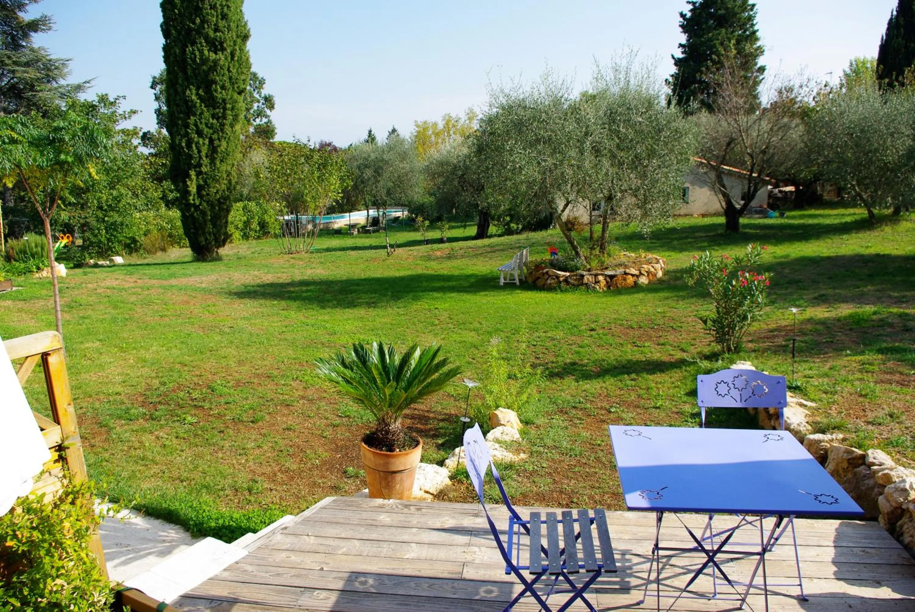 Patio in Chambres d'Hôtes Carpe Diem
