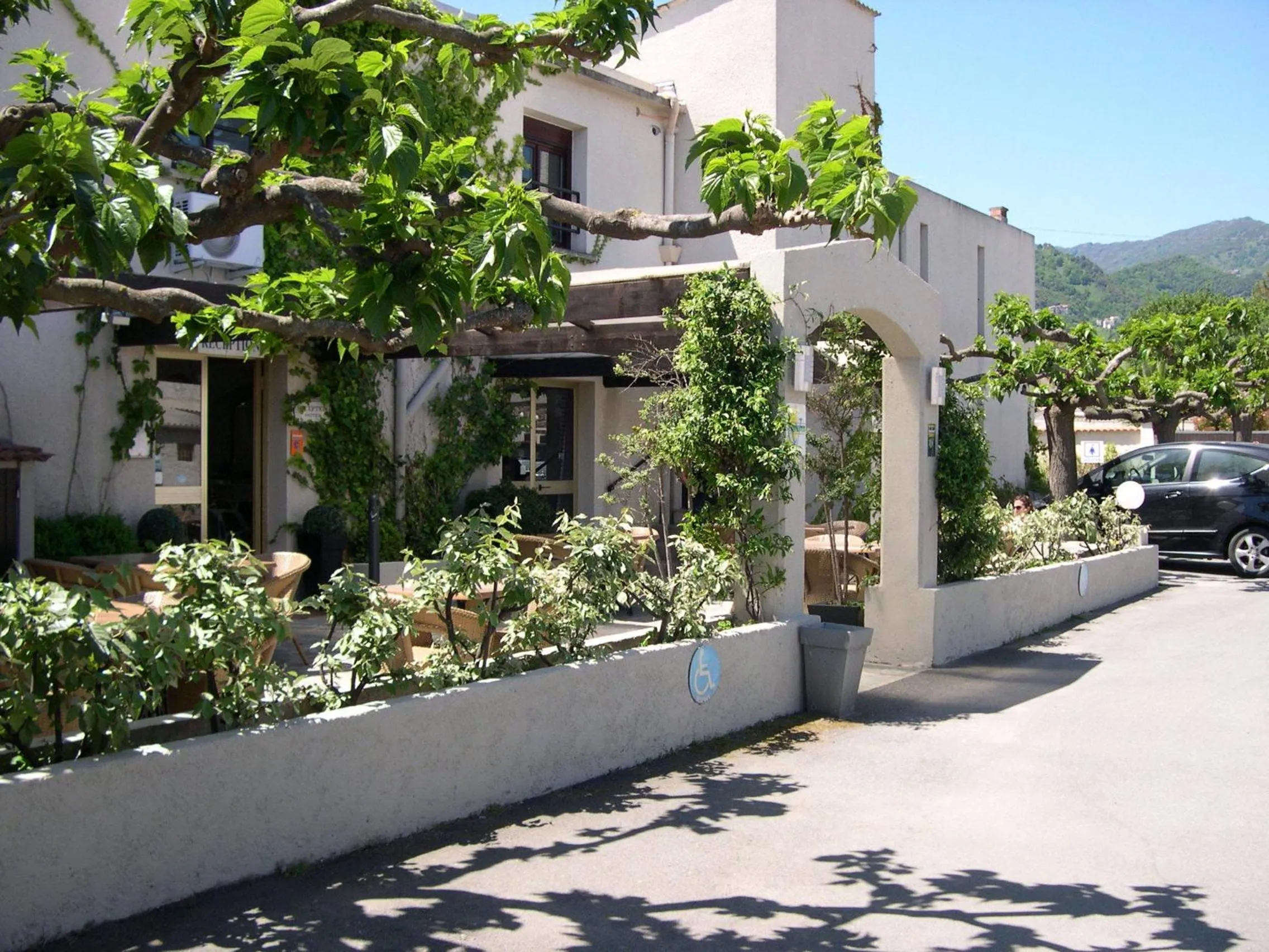 Facade/entrance in Hotel Costa Verde