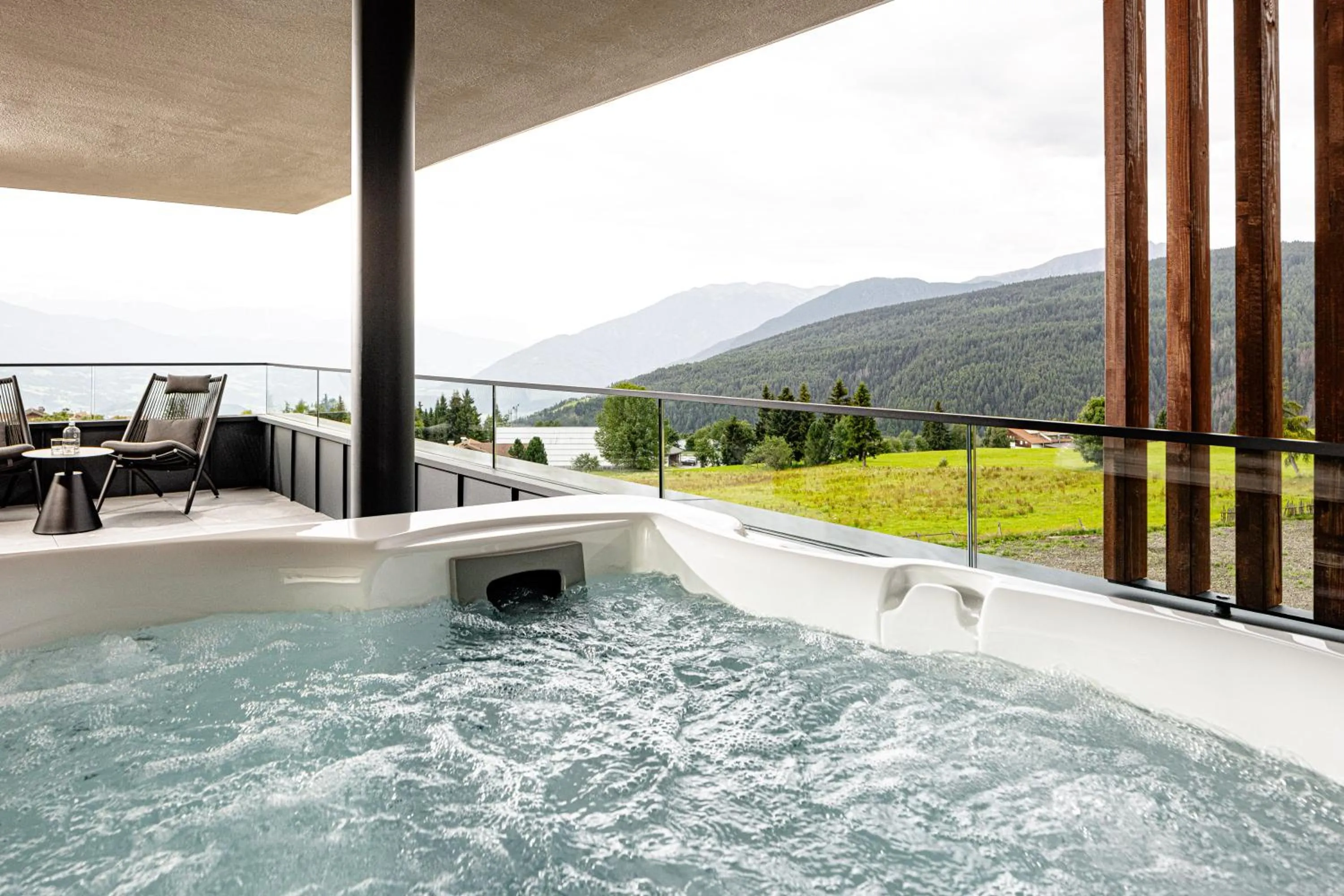Hot Tub in SONNENBERG Panorama Dolomites Wellbeing