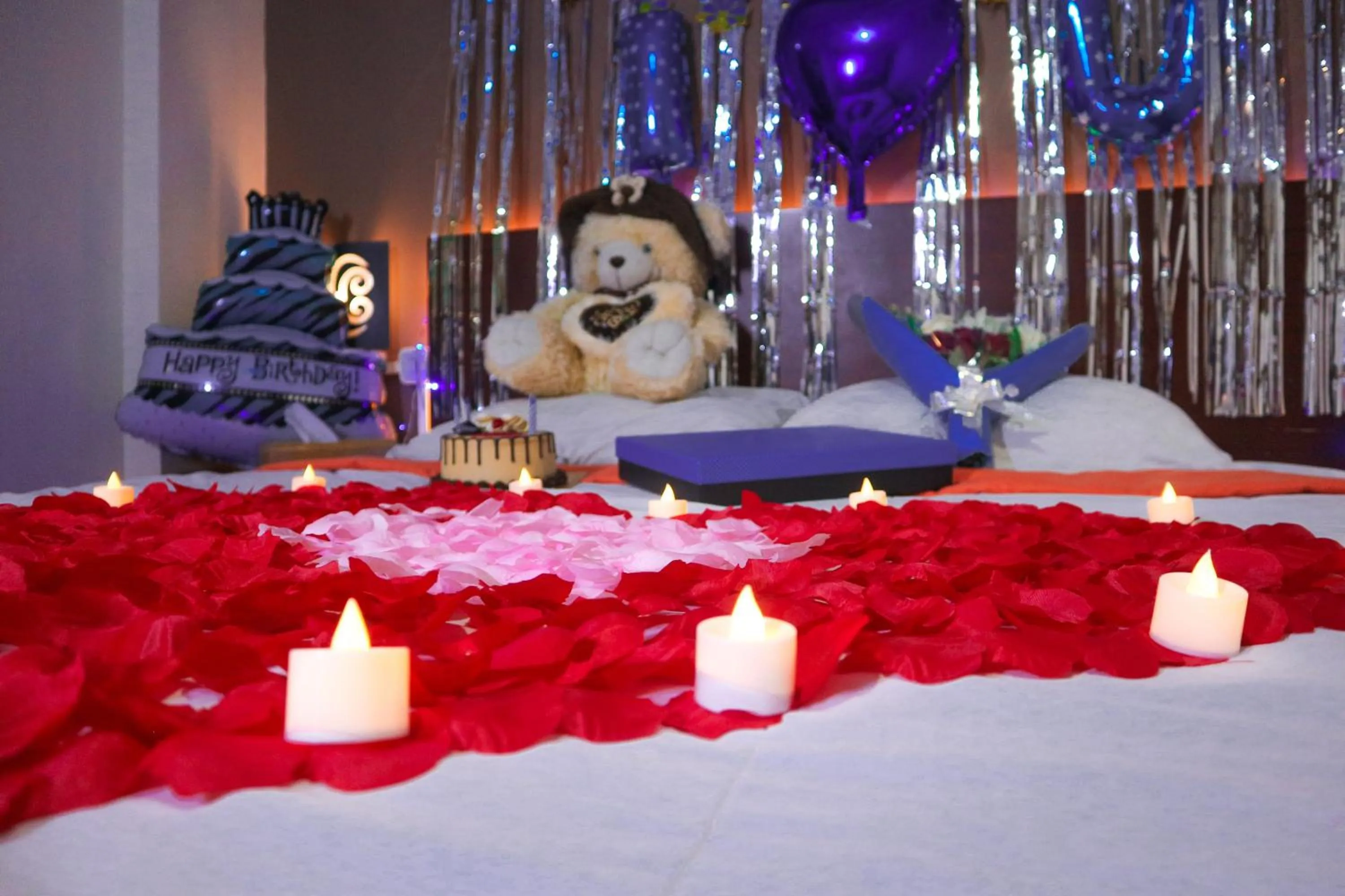 Bed in Helios Hotel Malang