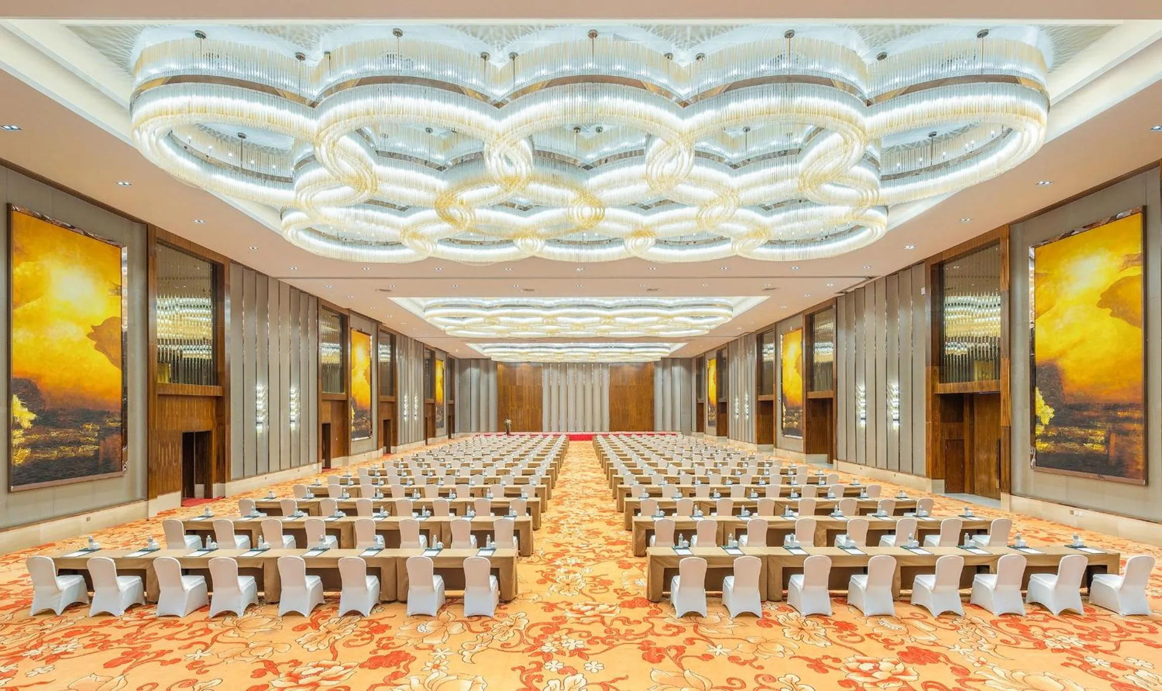 Banquet/Function facilities in Crowne Plaza Dalian Sports Center by IHG