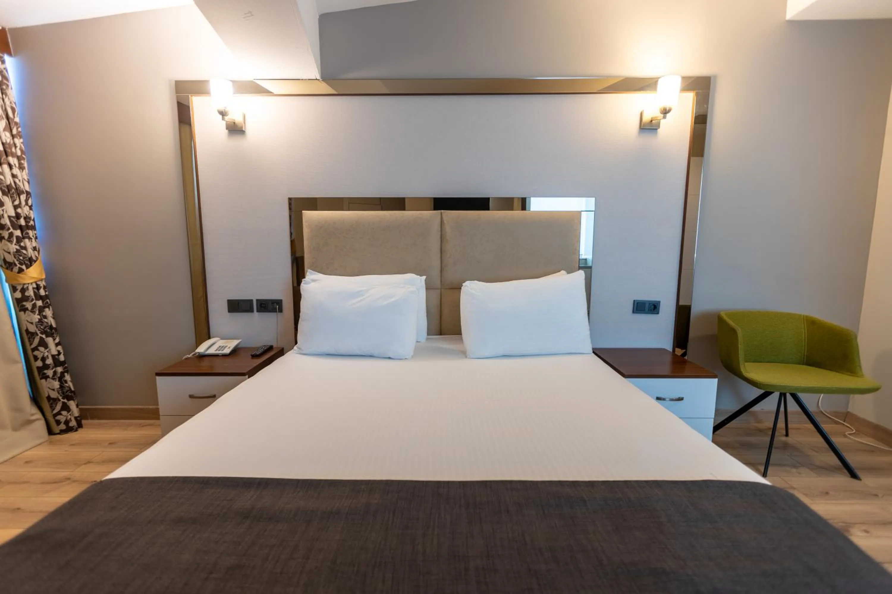 Bed in Asia Business Suites