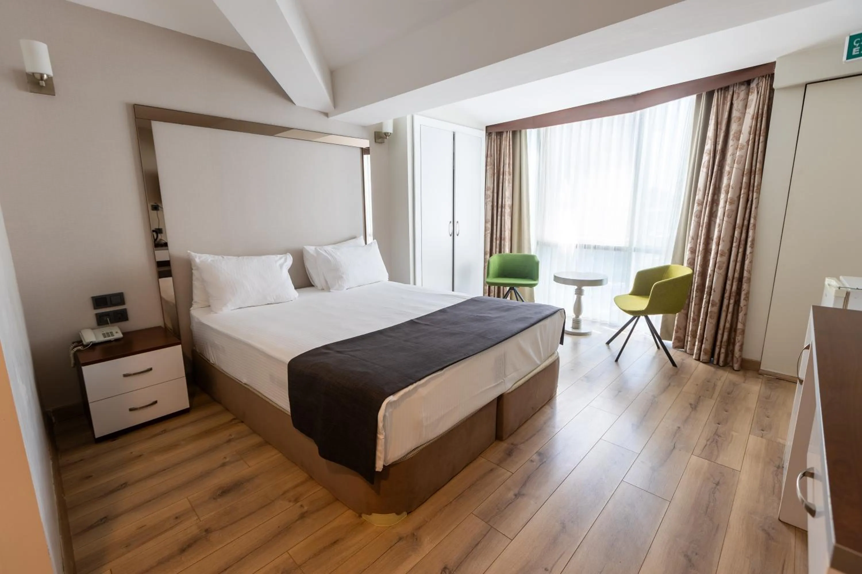 Bed in Asia Business Suites