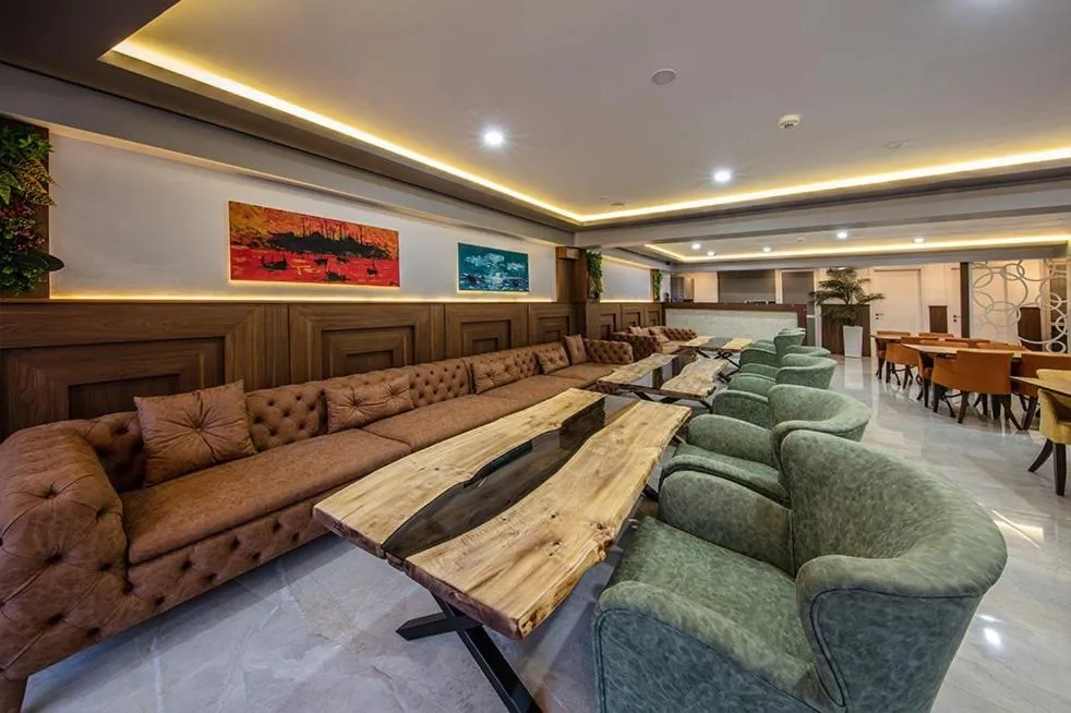 Lounge or bar in Asia Business Suites