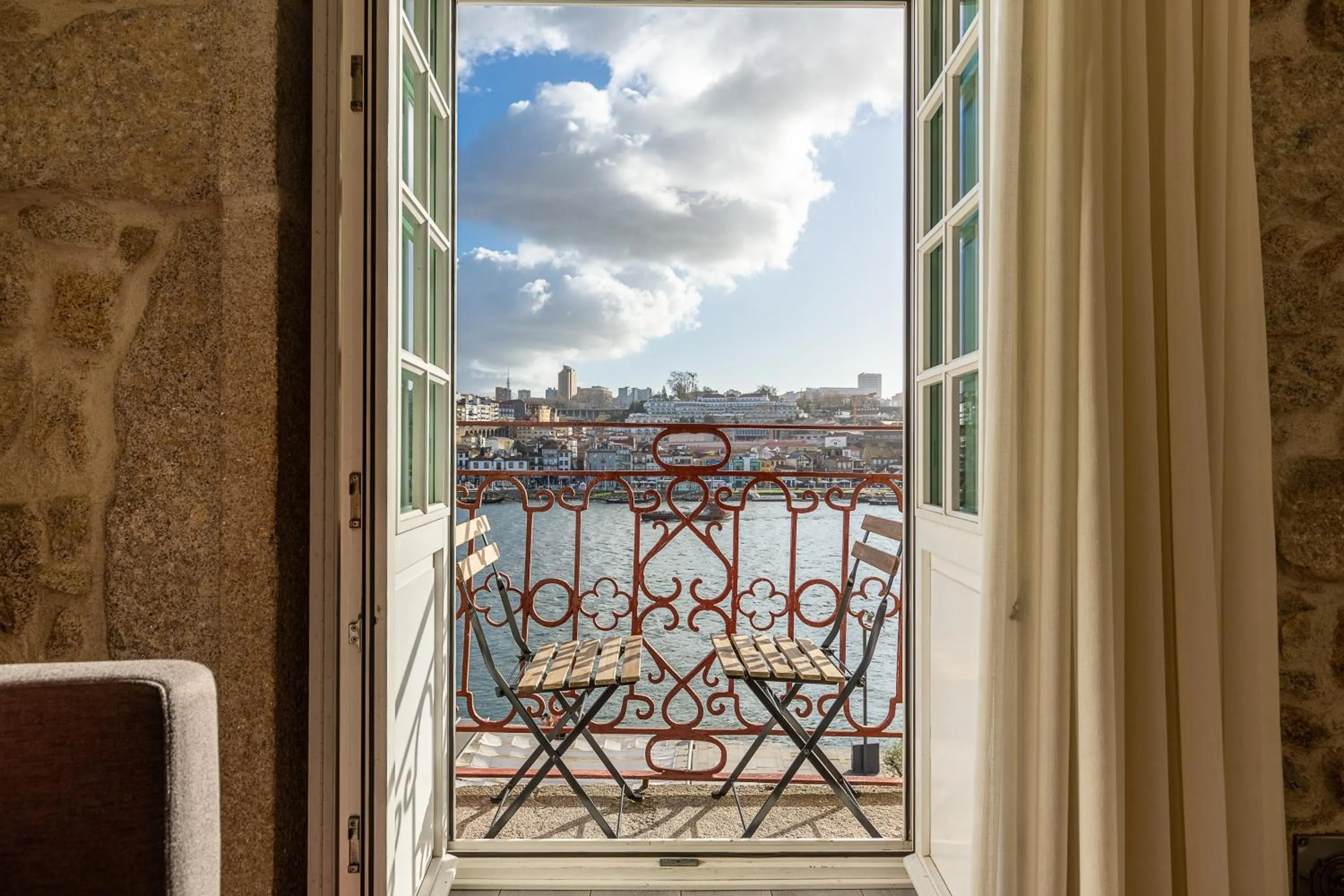 View (from property/room) in YOUROPO - Ribeira Porto