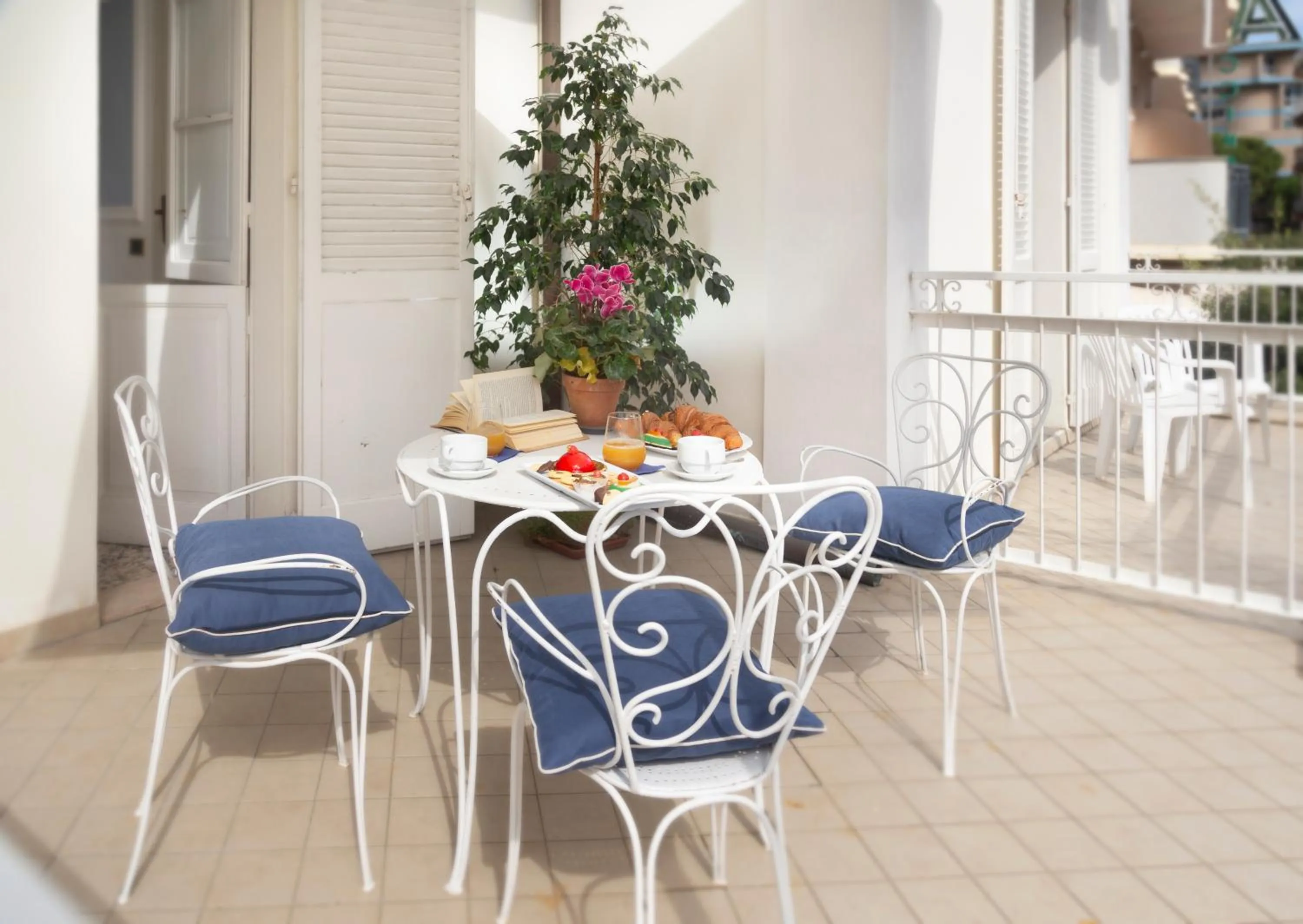 Balcony/Terrace in Hotel Italia Boutique