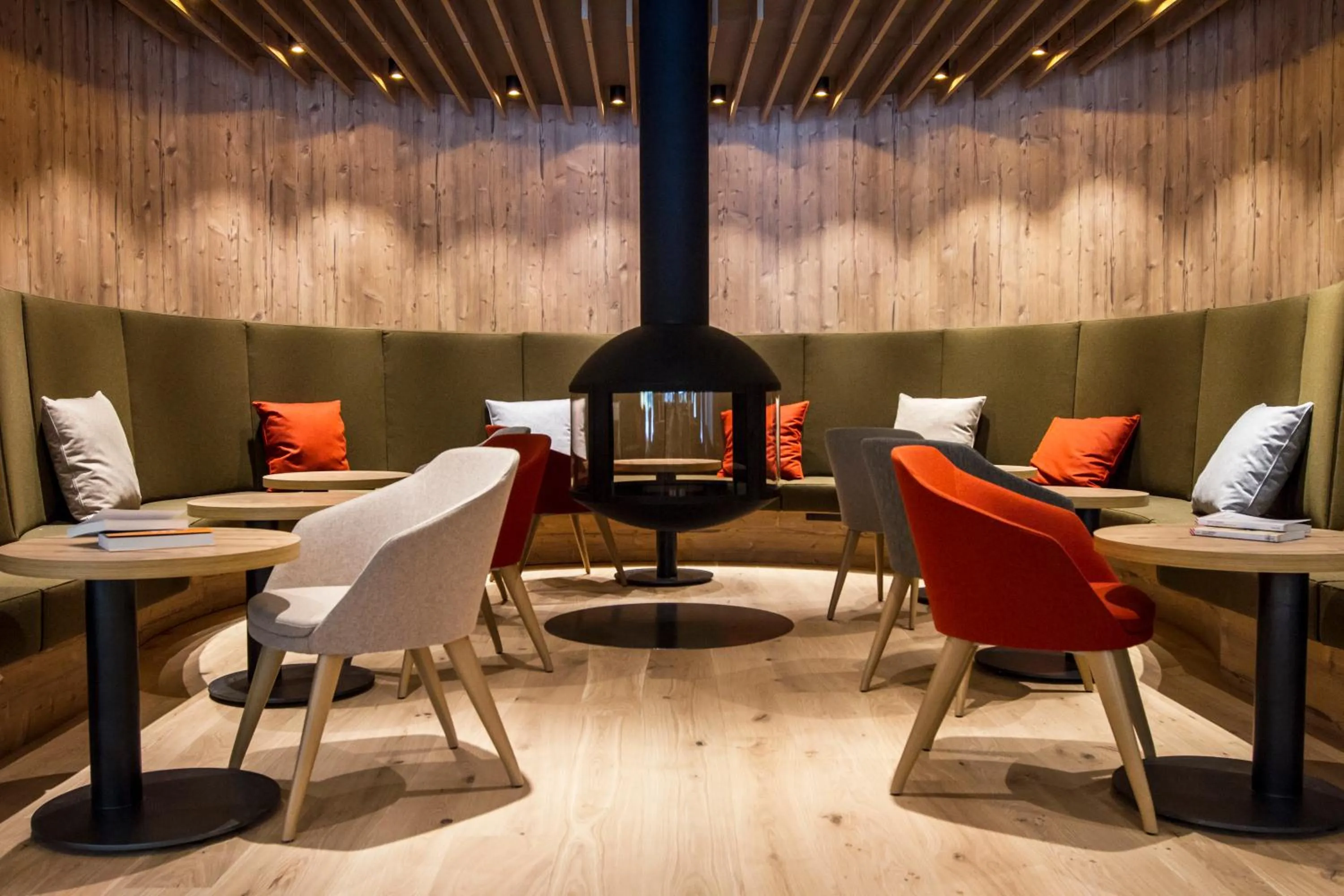 Lounge or bar in Hotel La Vetta