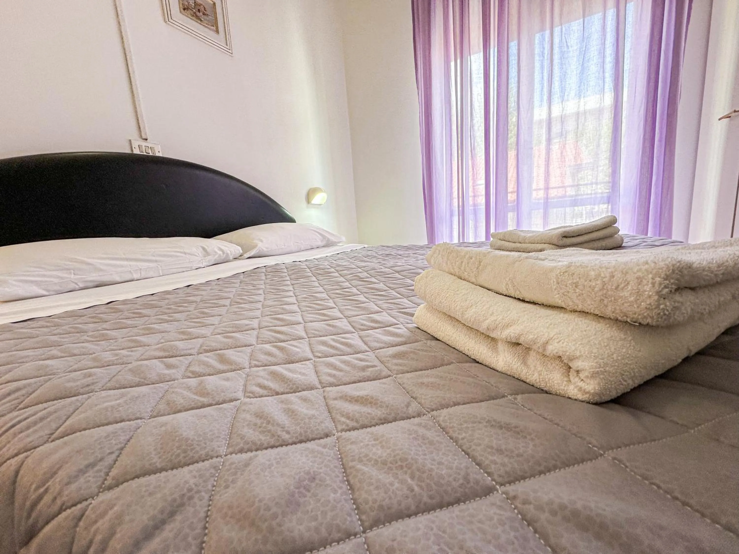 Bedroom, Bed in Hotel Stradiot