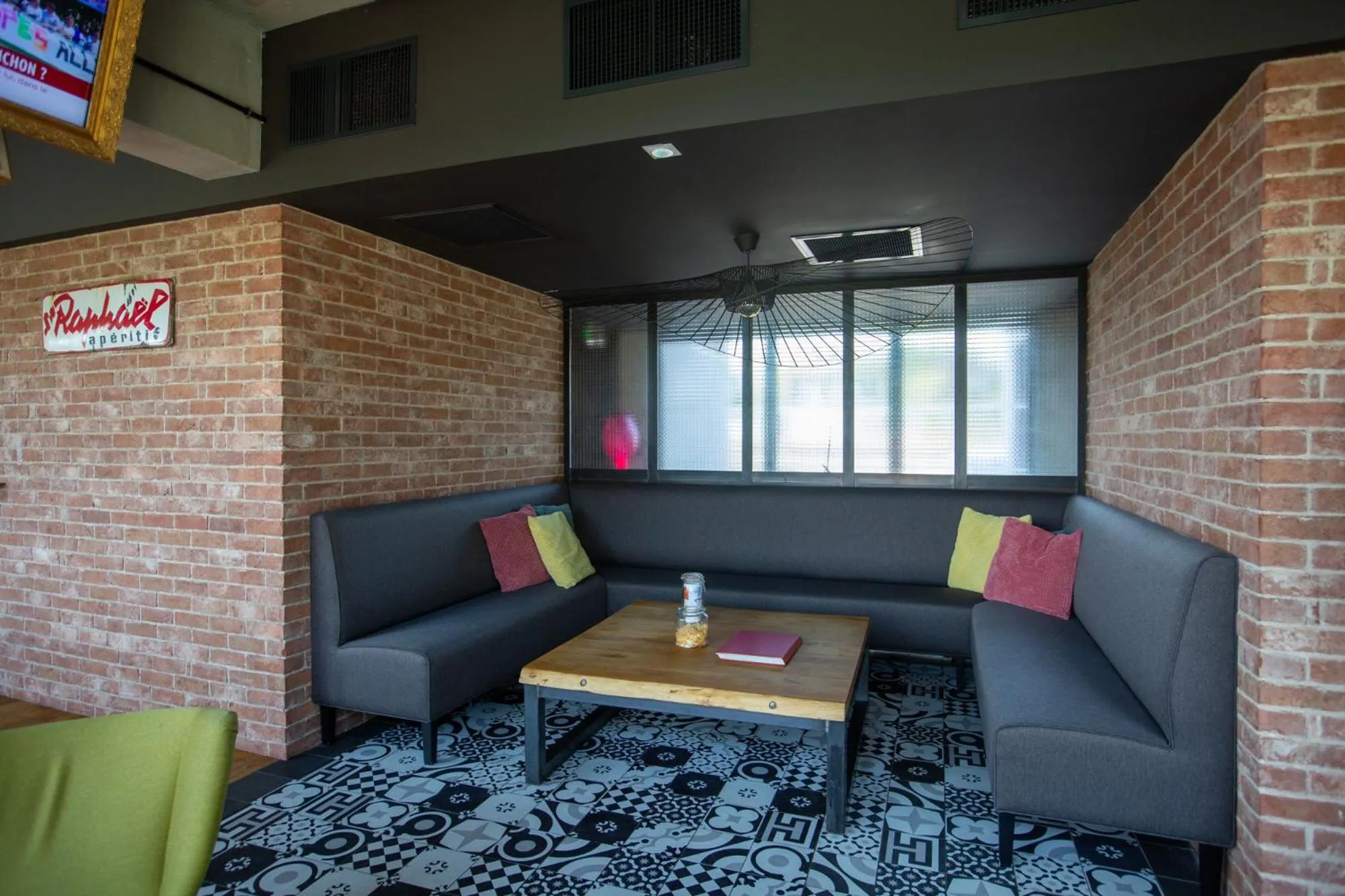 Lounge or bar in Lorraine Hôtel Nancy Ouest - Laxou