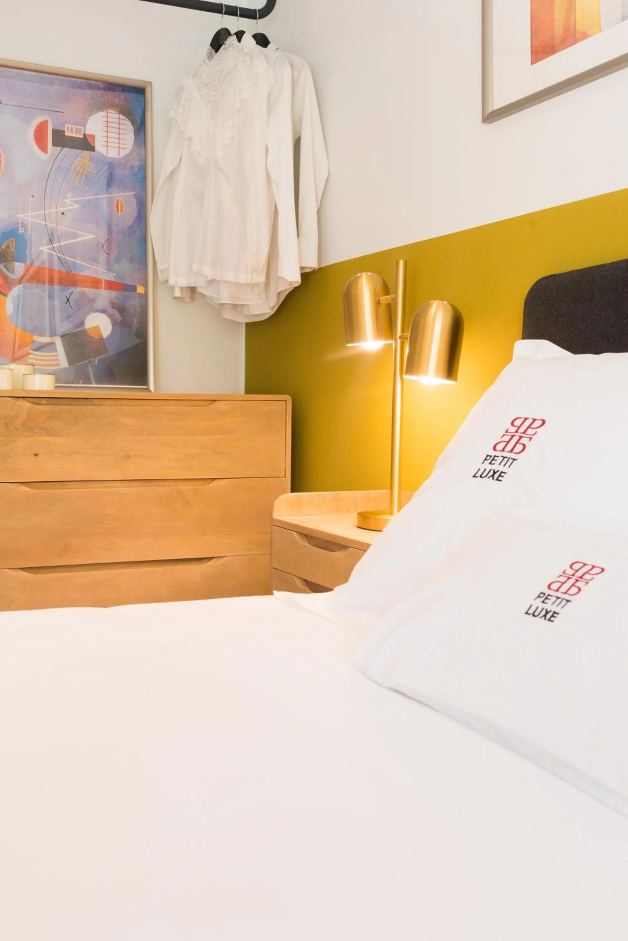 Bedroom, Bed in Petit Luxe l'Oasi d'Egara