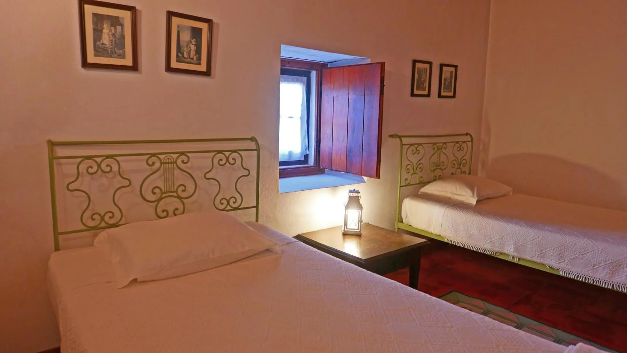 Bed in Quinta da Alcaidaria Mor