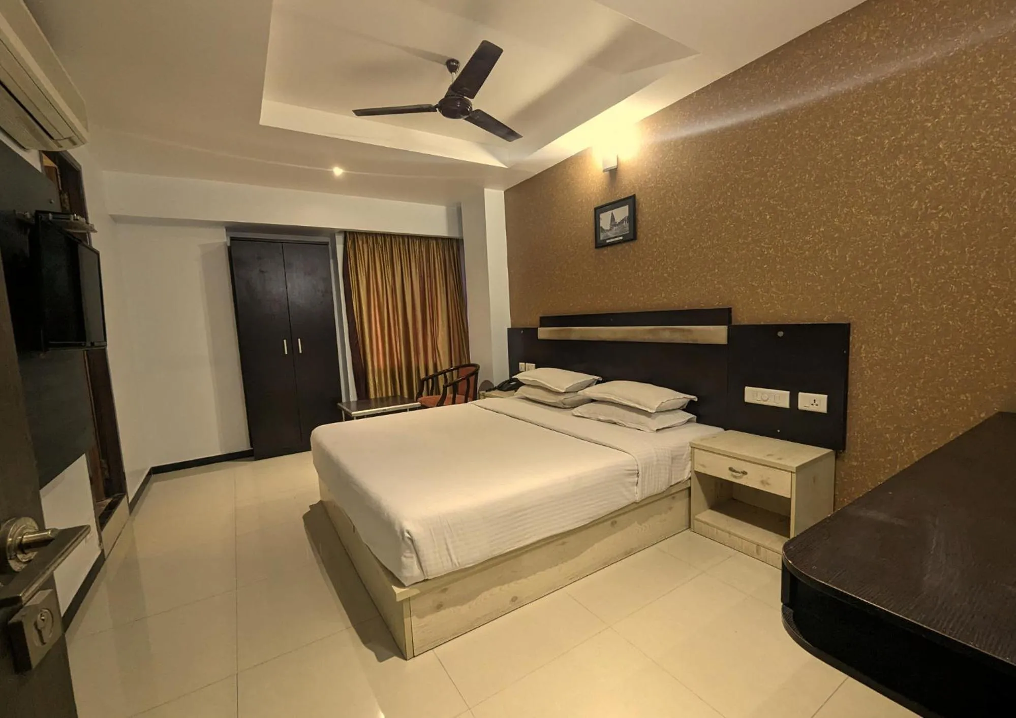 Bed in RBS Residency