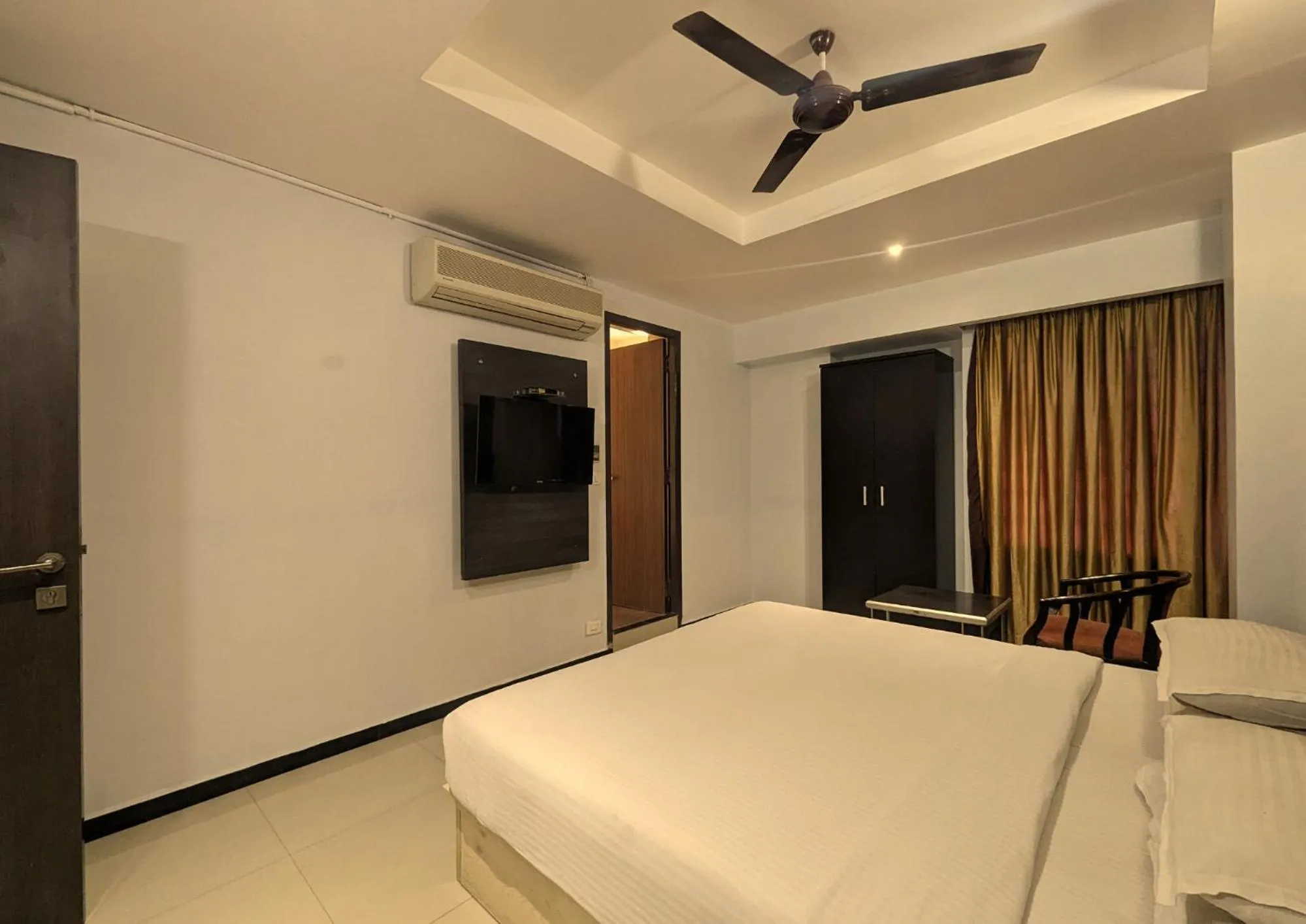 Bed in RBS Residency