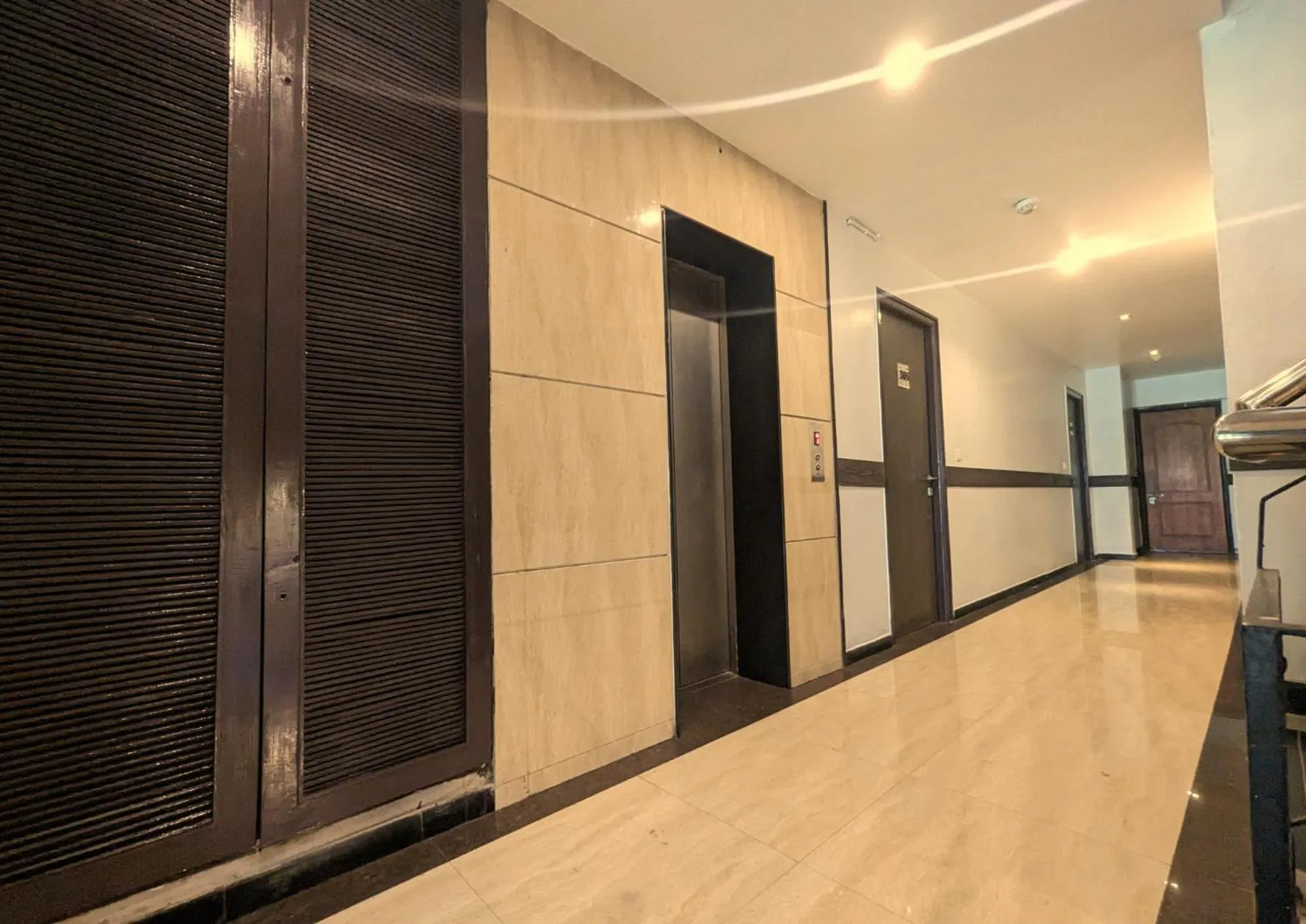 elevator in RBS Residency