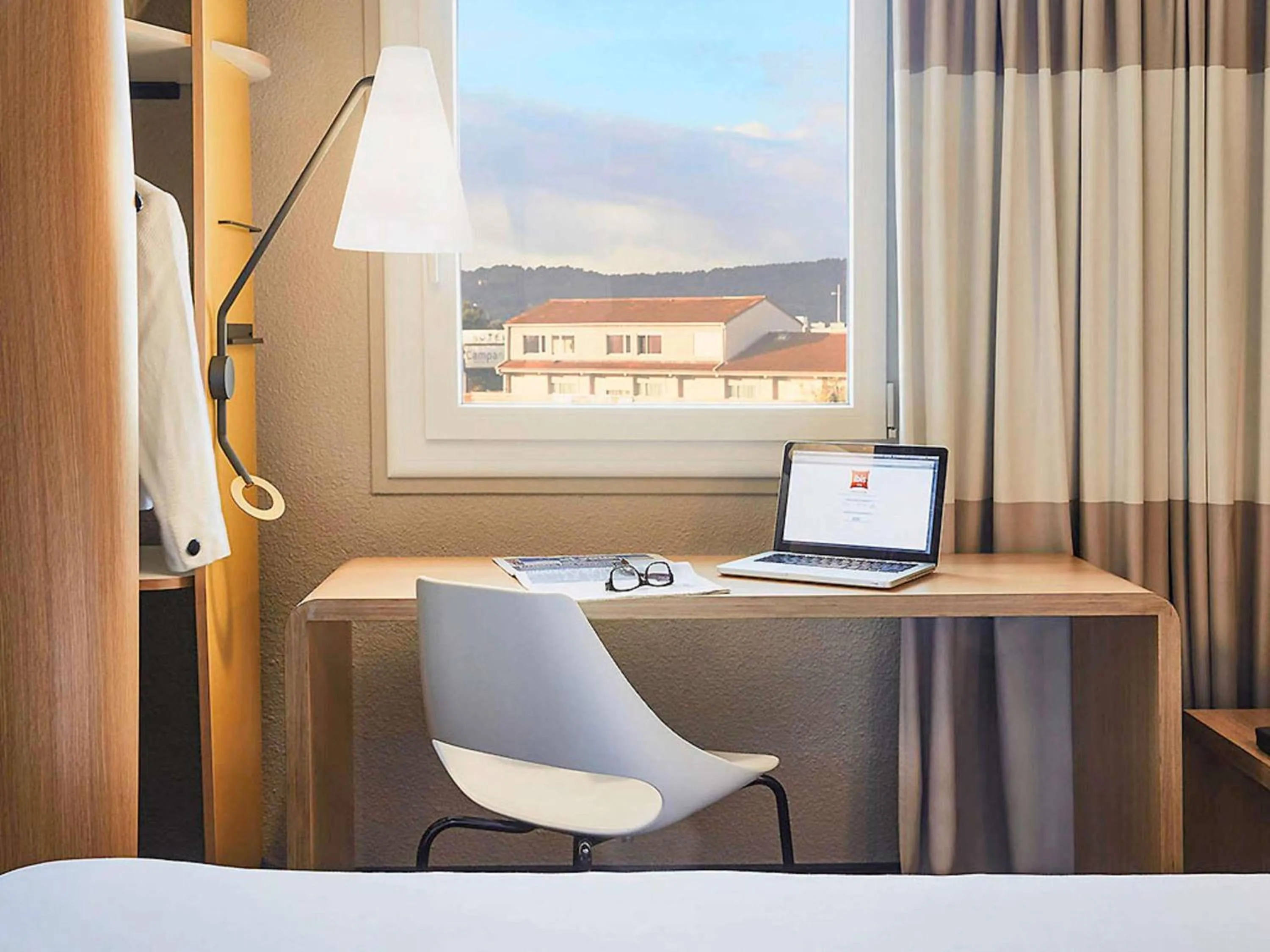 Bedroom in ibis Toulon La Seyne sur Mer