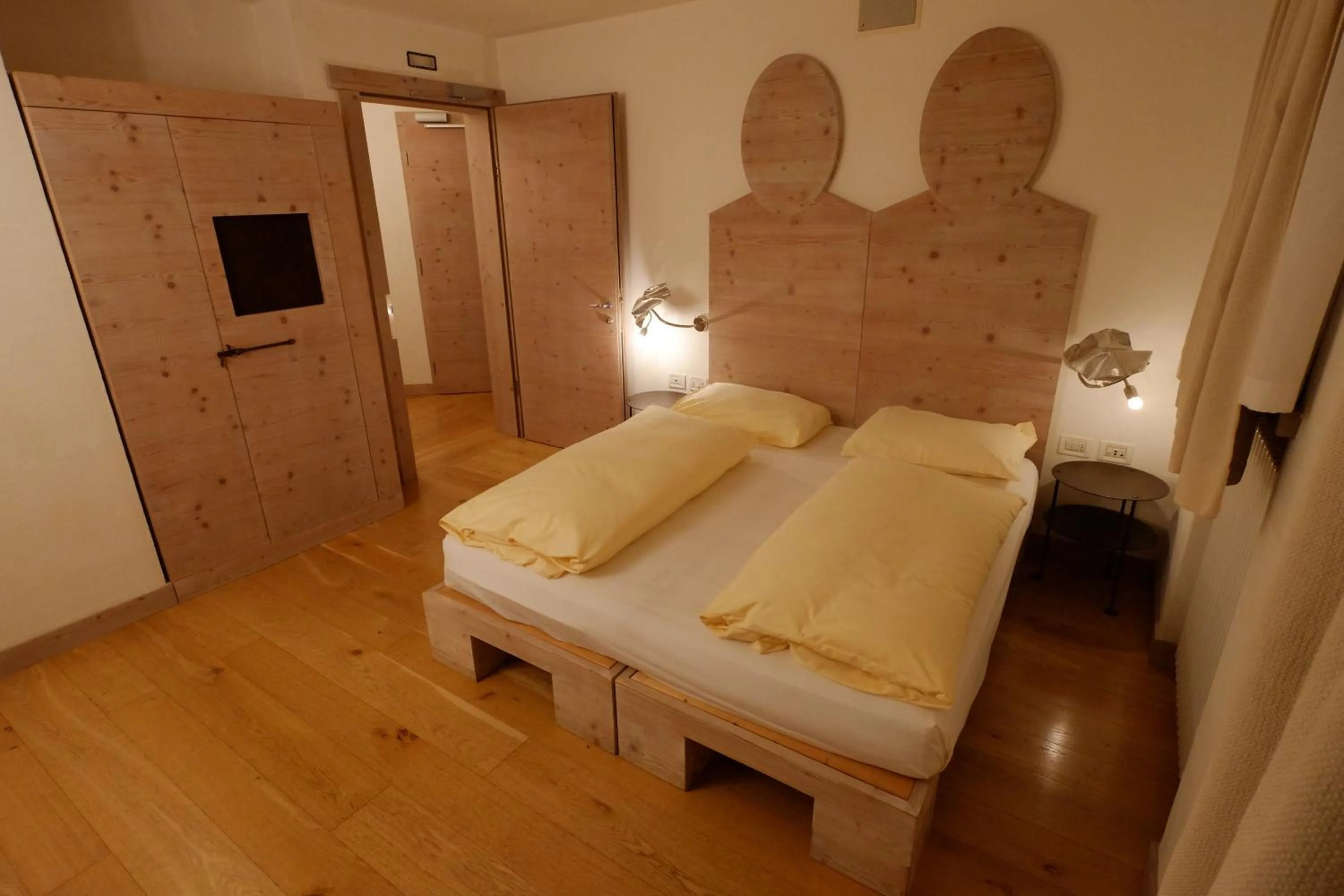 Bedroom, Bed in Chalet C'Est La Vie