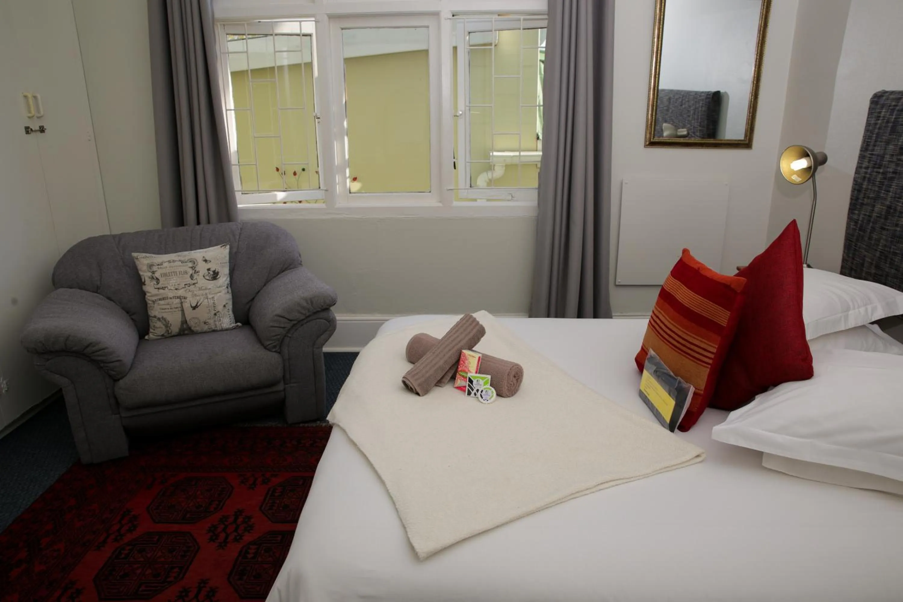 Bedroom, Bed in Twins Guesthouse NO LOAD SHEDDING