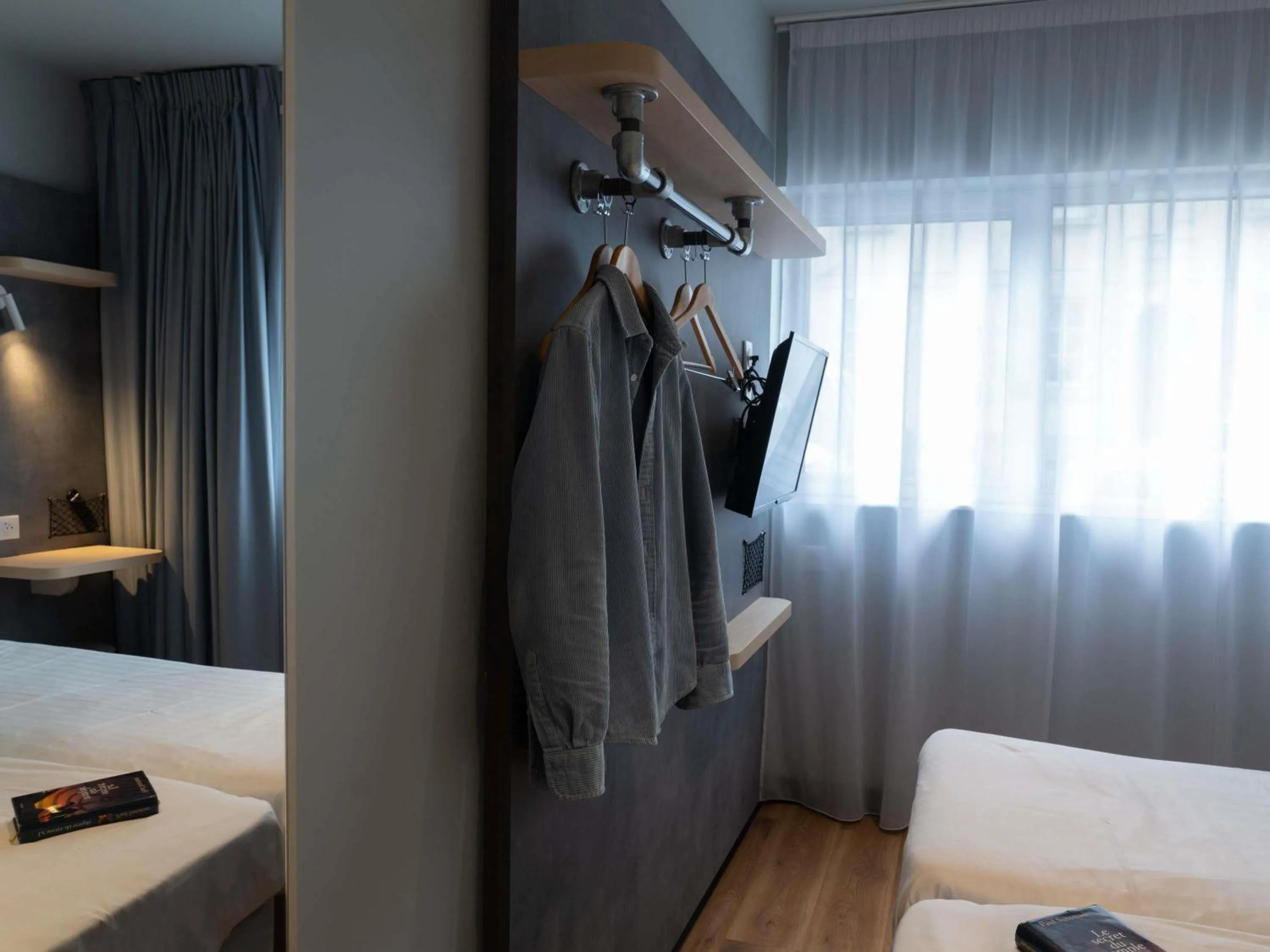 Bedroom, Bed in Ibis Budget Saint Malo Centre