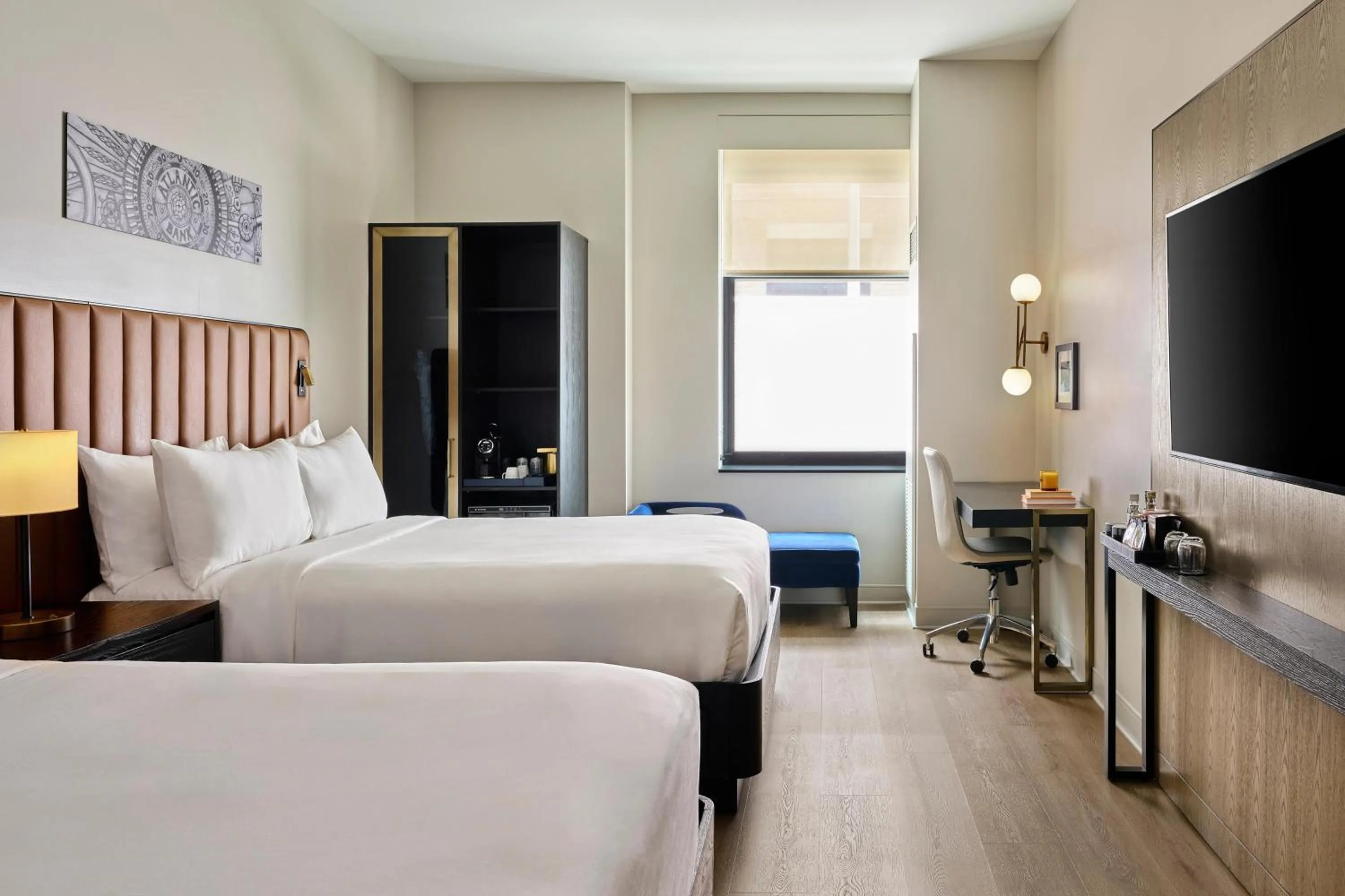 Bedroom, Bed in Arlo Chicago