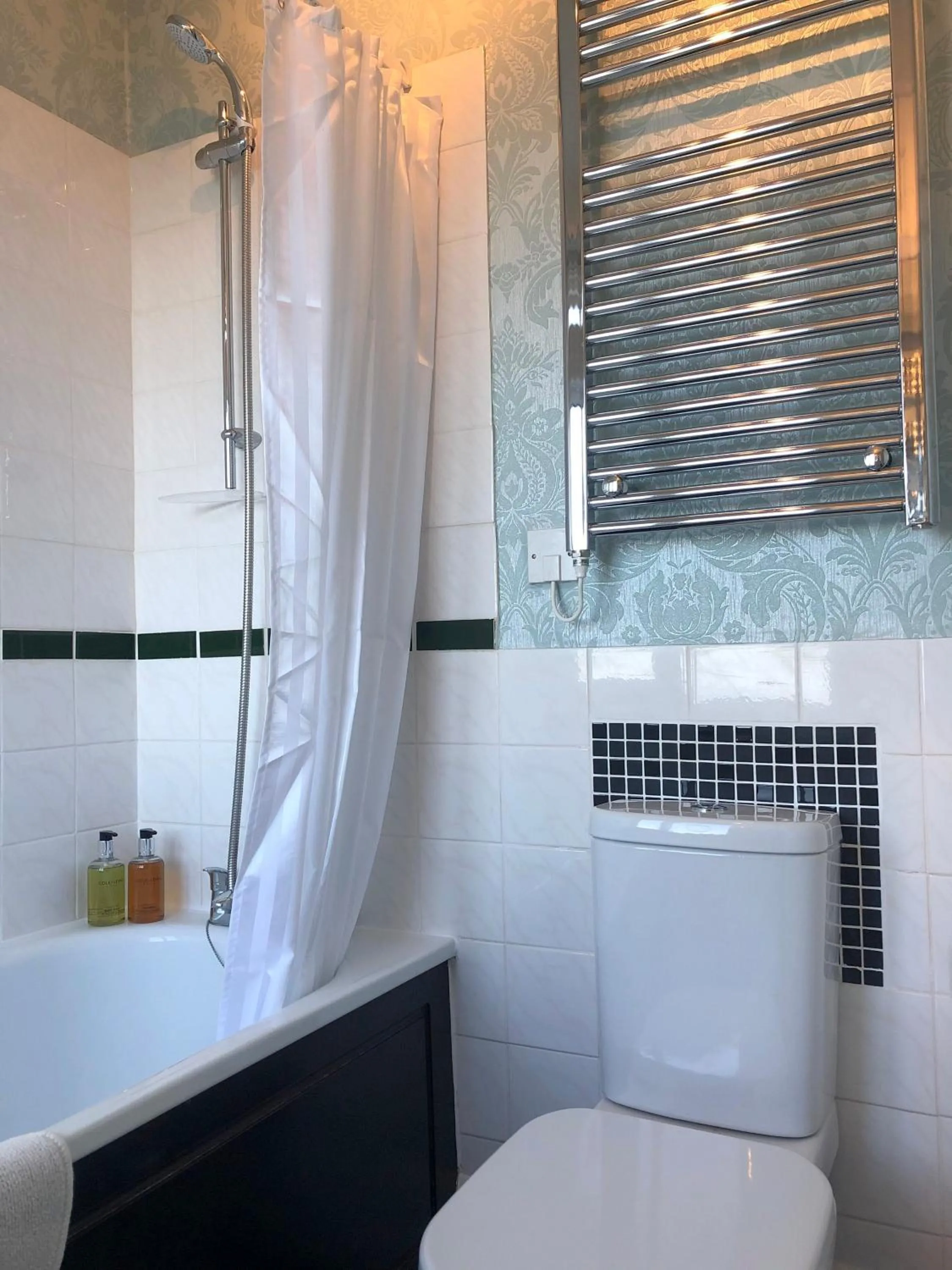 Bathroom in The North Cliff Hotel