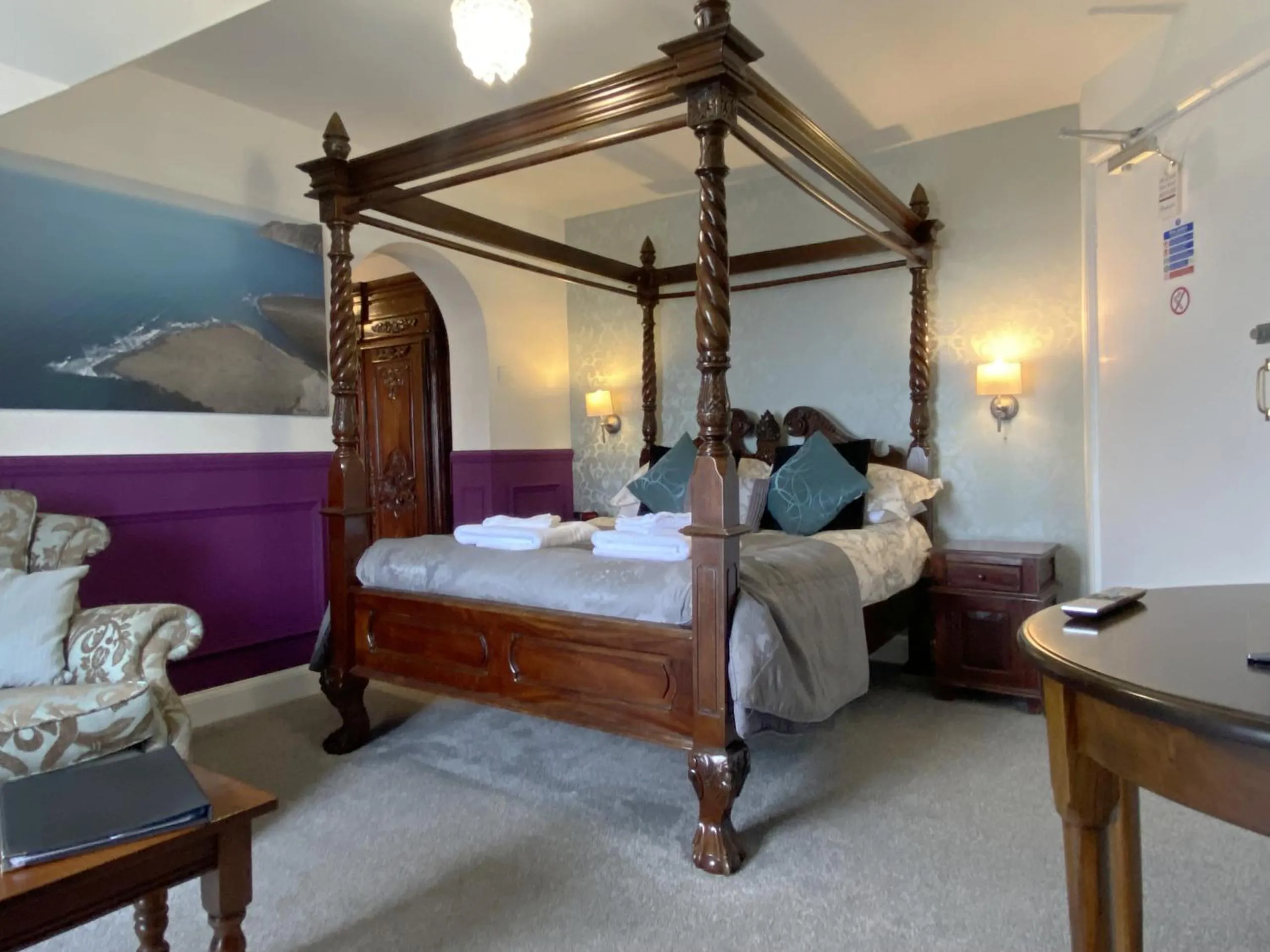 Superior Suite with Sea View in The North Cliff Hotel