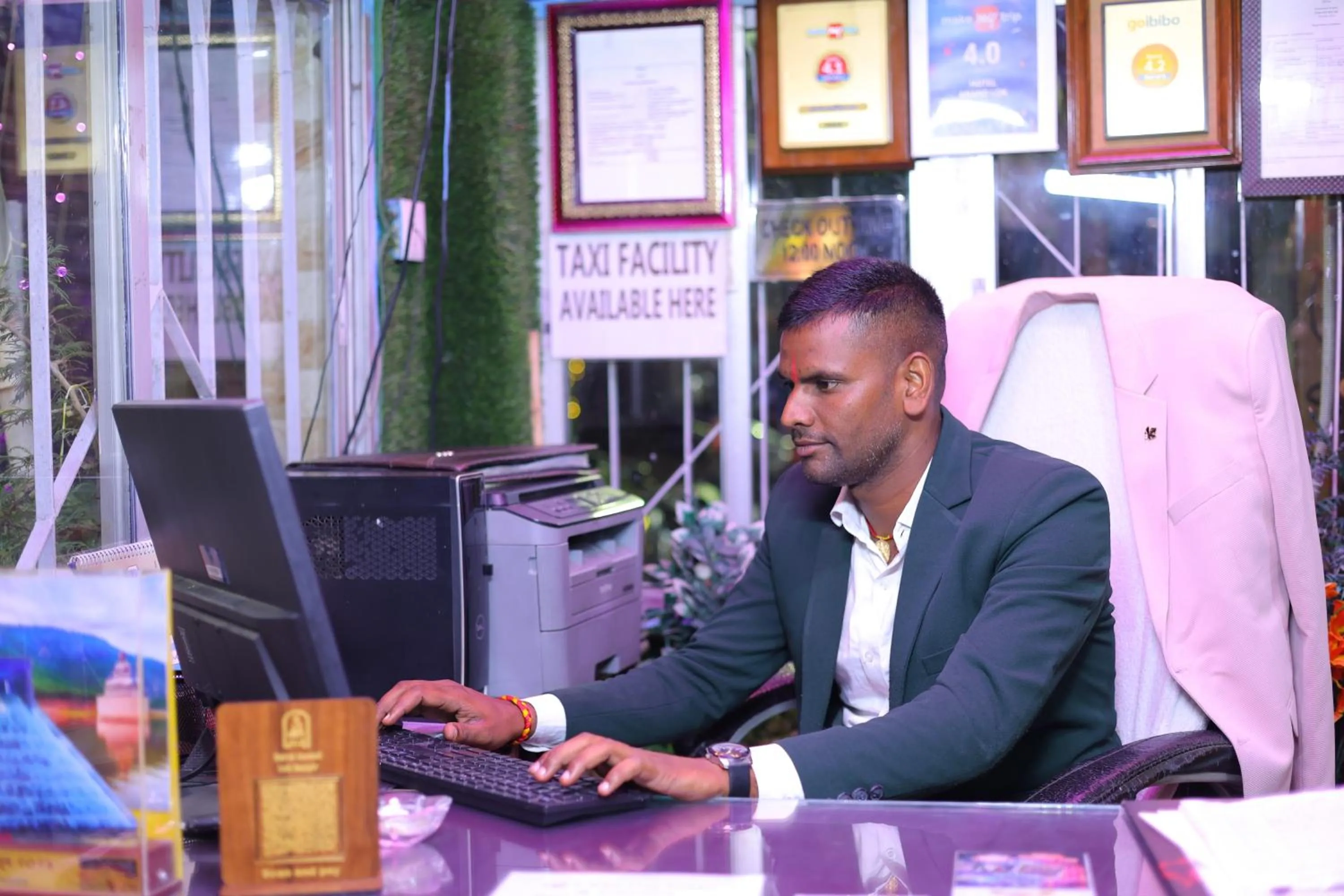 Staff in Hotel Anand LOK