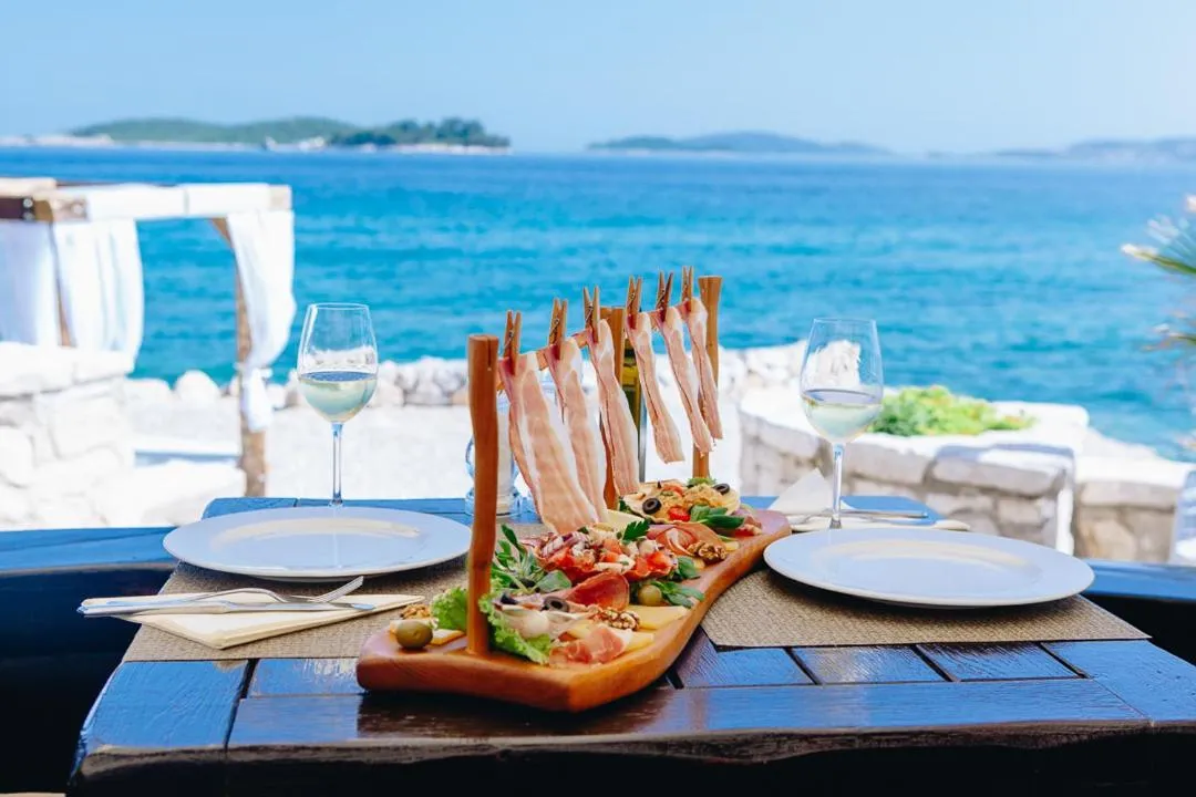 Restaurant/places to eat in Heritage Boutique Hotel Adriatic-Adults only