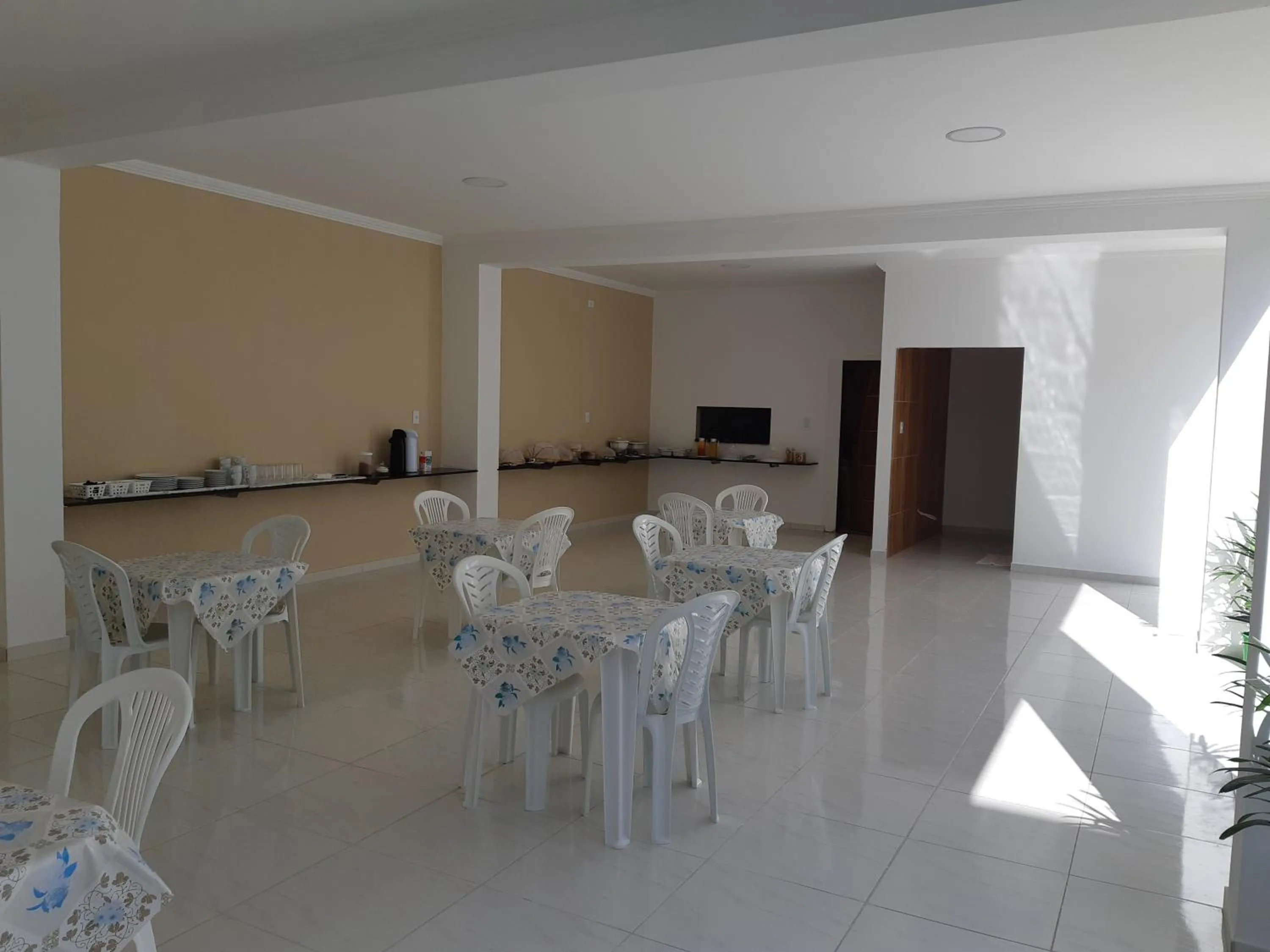 Restaurant/places to eat in Pousada Canto dos Corais