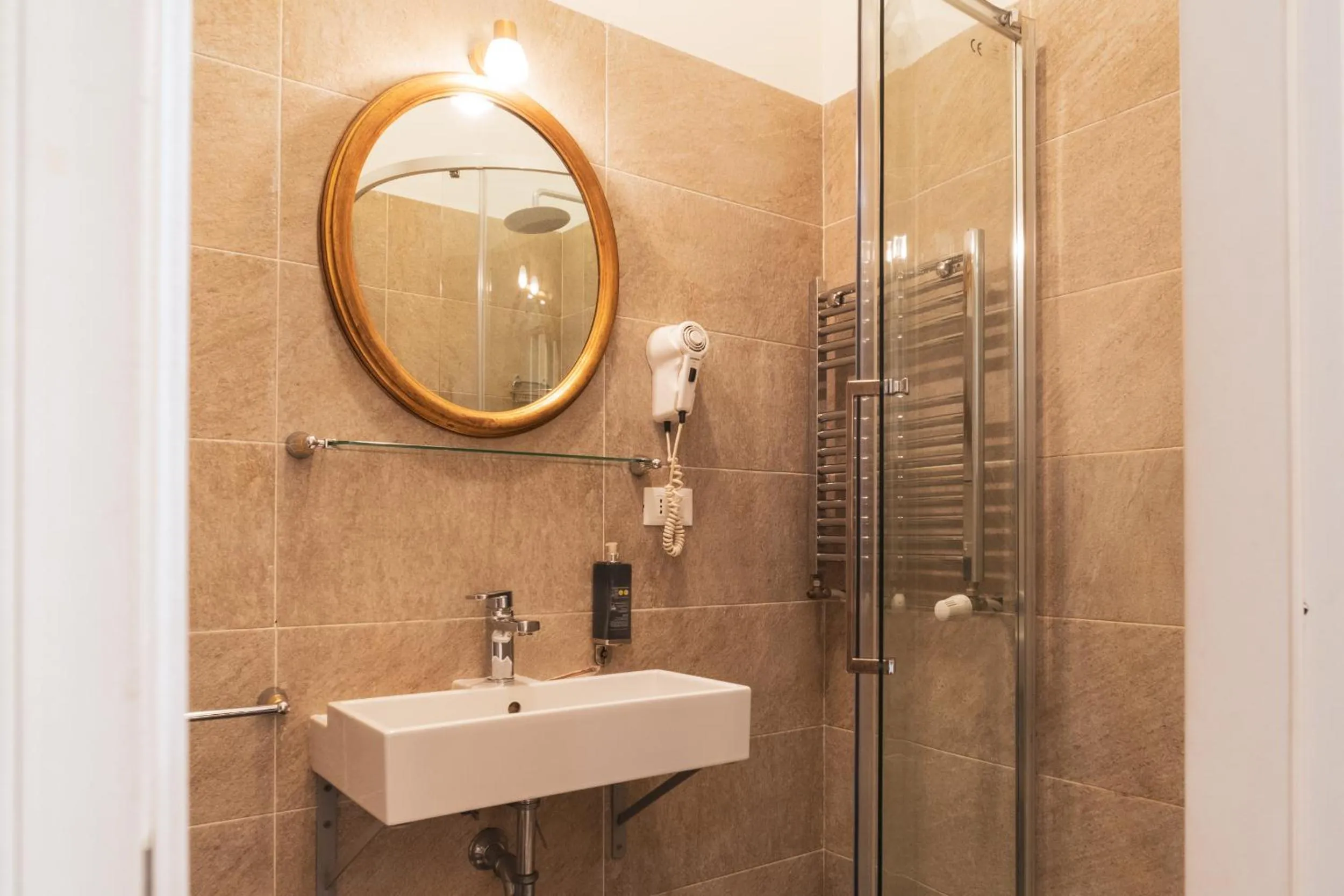 Golden Rooms Piazza di Spagna