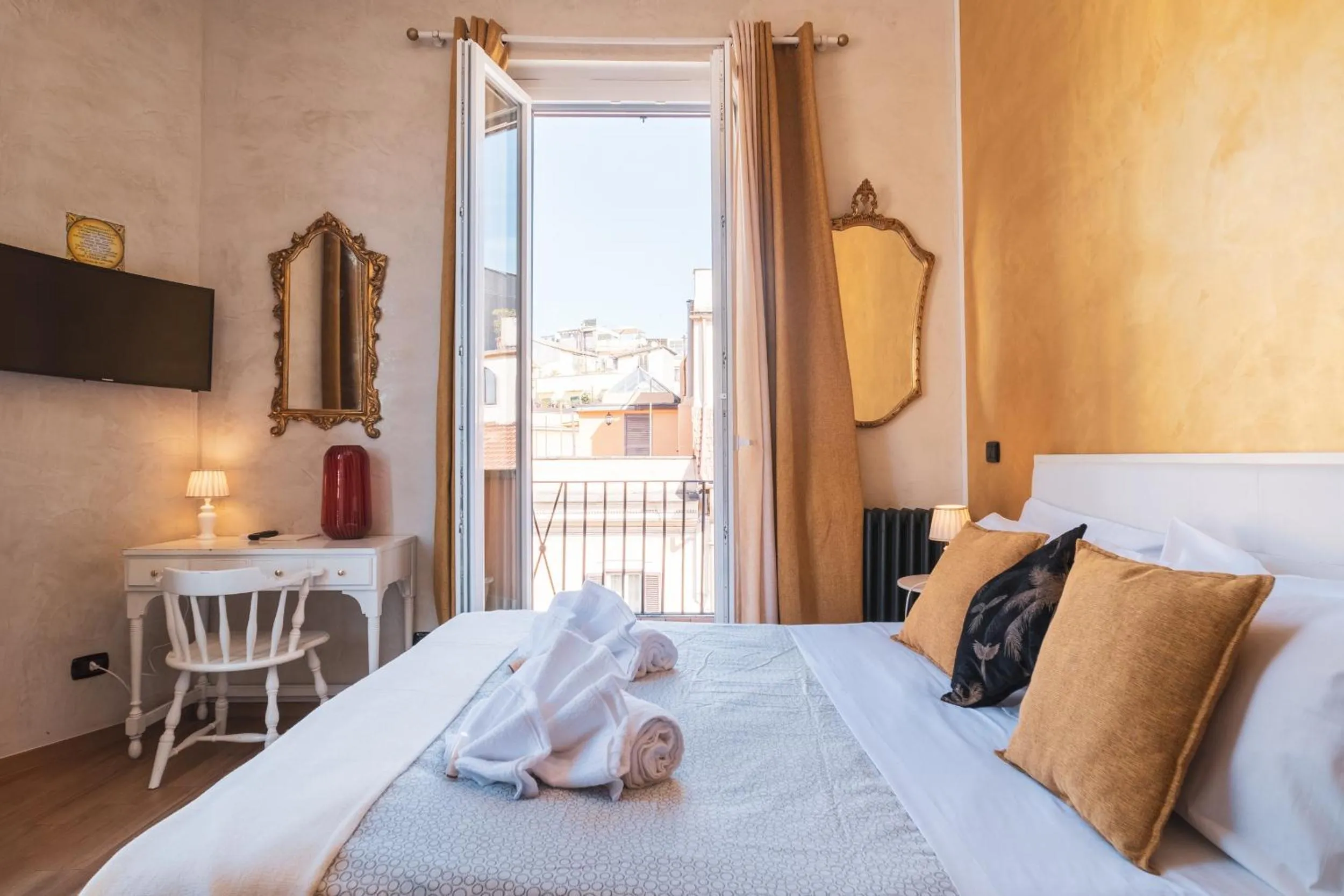 Bed in Golden Rooms Piazza di Spagna